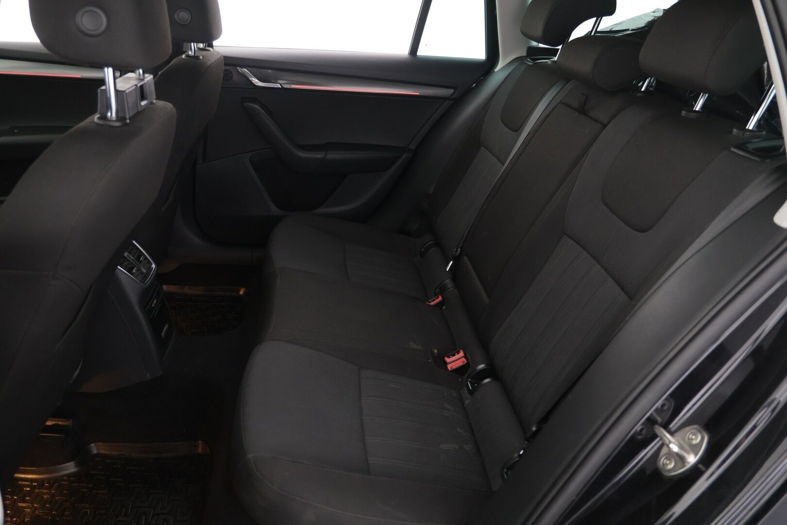 Skoda Octavia 2018 Combi 1,4 TSI G-TEC Style DSG Autom. -  YritysOutlet - Myydään vain yrityksille!  | ACC | P.Kamera | Tutkat | Lohkolämmitin | 