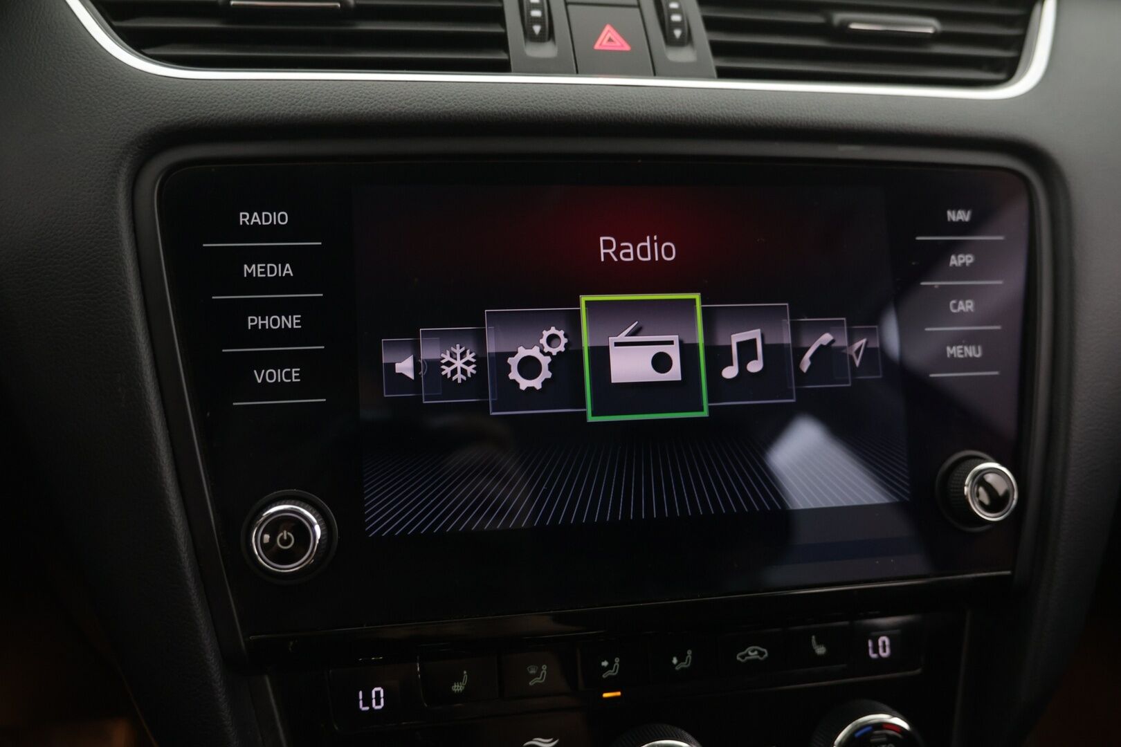 Skoda Octavia 2018 Combi 1,4 TSI G-TEC Style DSG Autom. -  YritysOutlet - Myydään vain yrityksille!  | ACC | P.Kamera | Tutkat | Lohkolämmitin | 