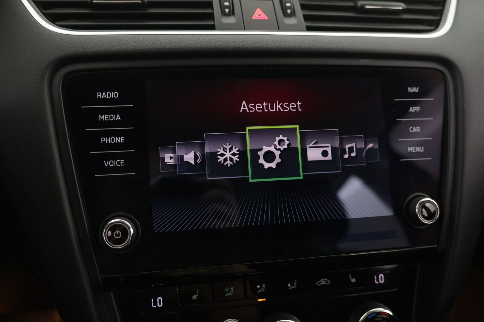 Skoda Octavia 2018 Combi 1,4 TSI G-TEC Style DSG Autom. - Myydään vain Huutokaupat.com | ACC | P.Kamera | Tutkat | Lohkolämmitin | Automaattinen ilmastointi | Penkinlämmittimet | 