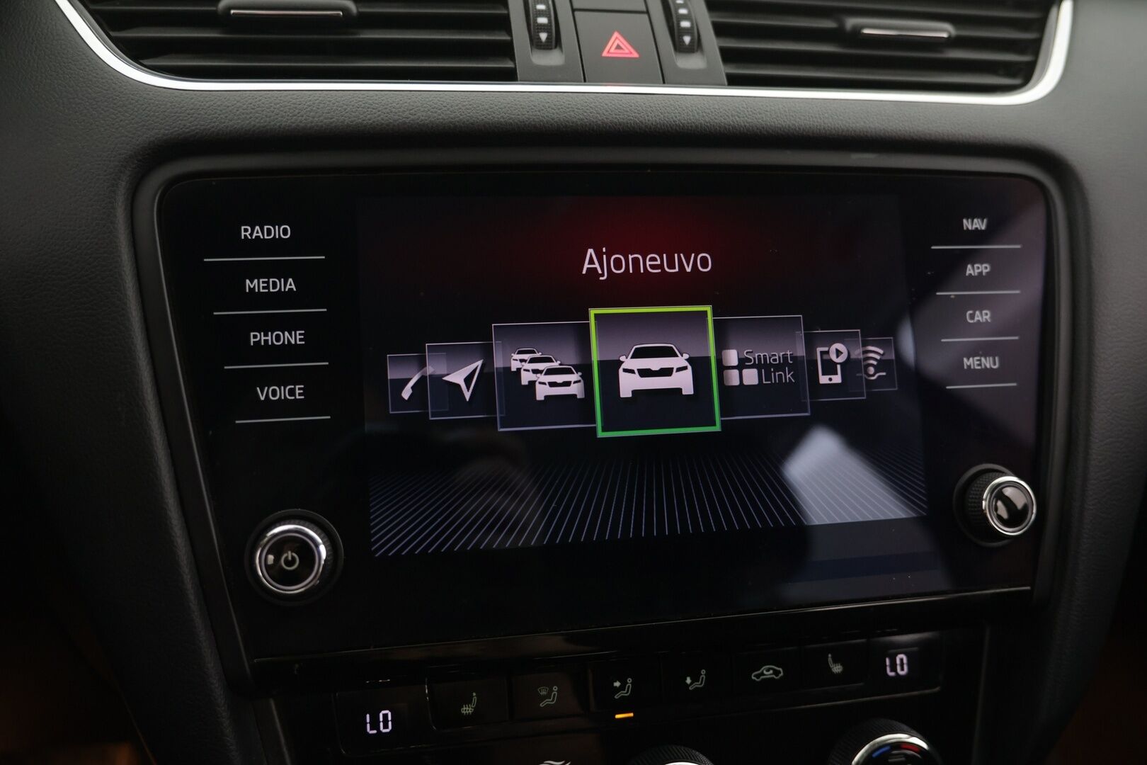 Skoda Octavia 2018 Combi 1,4 TSI G-TEC Style DSG Autom. - Myydään vain Huutokaupat.com | ACC | P.Kamera | Tutkat | Lohkolämmitin | Automaattinen ilmastointi | Penkinlämmittimet | 
