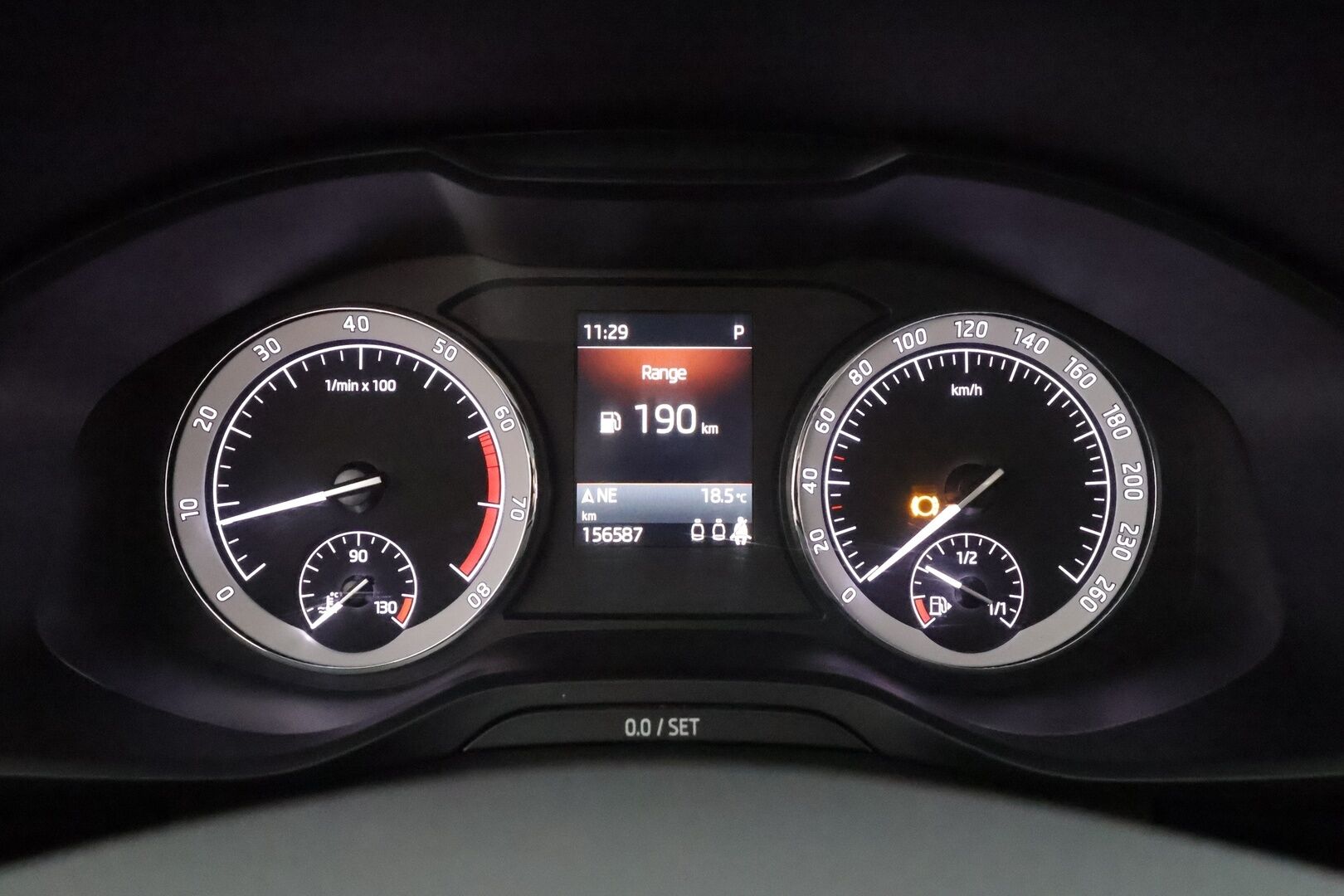 Skoda Kodiaq 2018 2,0 TSI 4x4 Exclusive DSG Autom. - | Webasto | Canton | Panorama | ACC | LED | 360 | Ilmastoidut Muistipenkit | Navi | Kaistavahti | Katveavustin | Keyless | Merkkihuollot | Kahdet renkaat | Suomi-auto |
