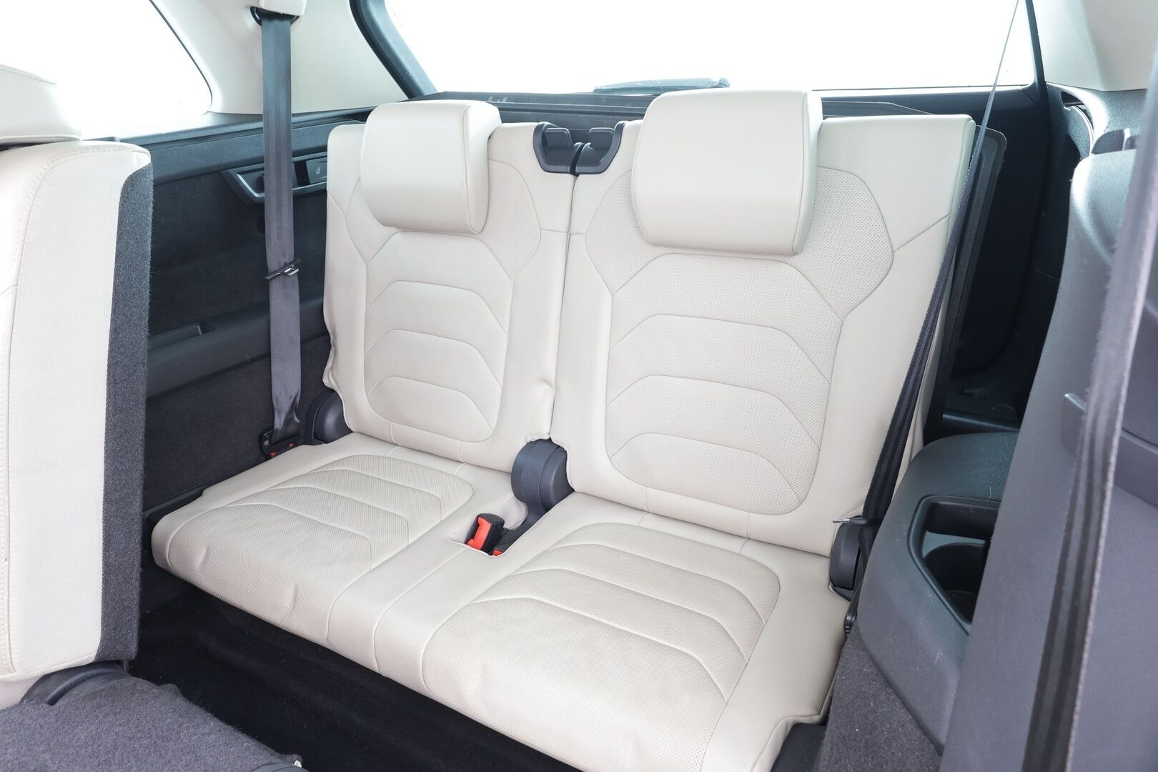 Skoda Kodiaq 2018 2,0 TSI 4x4 Exclusive DSG Autom. - | Webasto | Canton | Panorama | ACC | LED | 360 | Ilmastoidut Muistipenkit | Navi | Kaistavahti | Katveavustin | Keyless | Merkkihuollot | Kahdet renkaat | Suomi-auto |