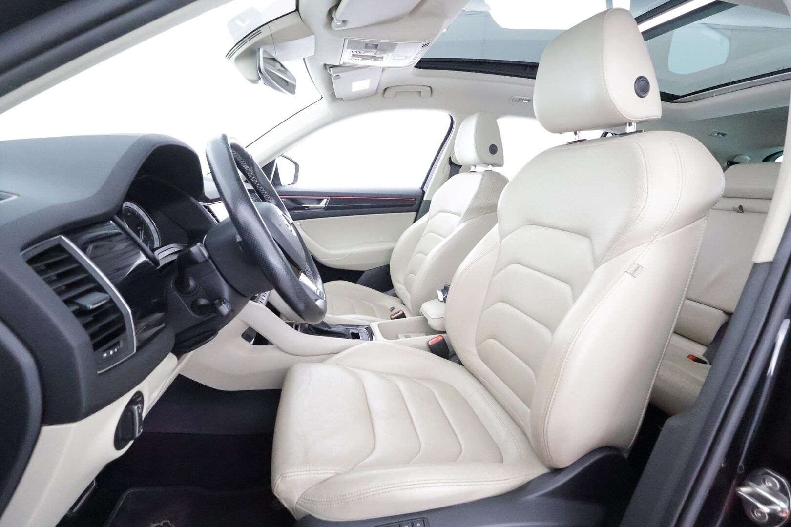 Skoda Kodiaq 2018 2,0 TSI 4x4 Exclusive DSG Autom. - | Webasto | Canton | Panorama | ACC | LED | 360 | Ilmastoidut Muistipenkit | Navi | Kaistavahti | Katveavustin | Keyless | Merkkihuollot | Kahdet renkaat | Suomi-auto |