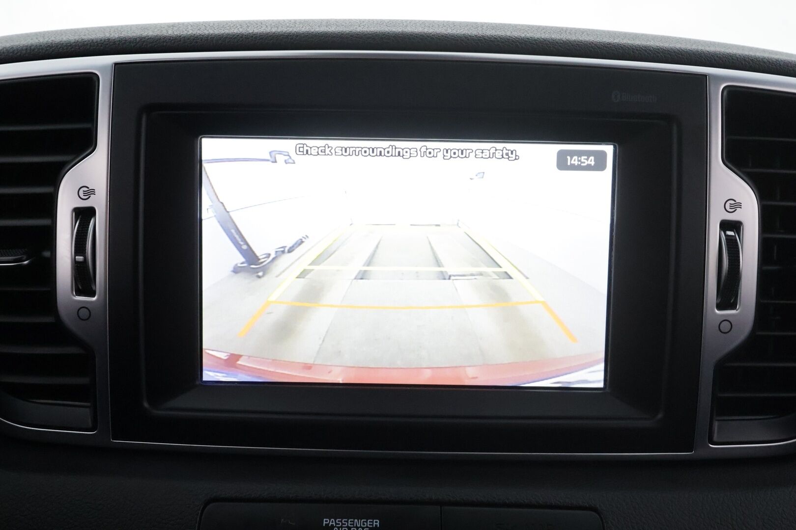 Kia Sportage 2018 1,6 ISG Urban FIFA World Cup Edition EcoDynamics * Vakkari / Bi-Xenon / Lohko / P.Kamera / Apple&Android * - Suomi-auto / Kahdet renkaat