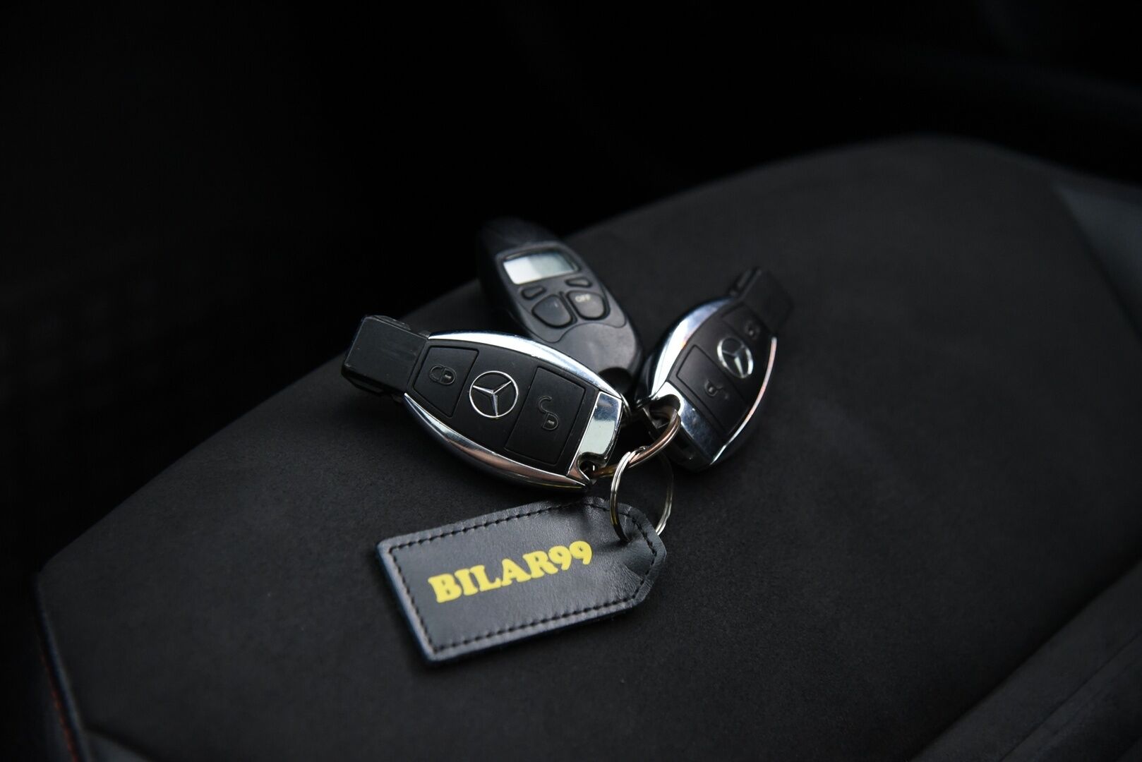 Mercedes-Benz A 2014 220 CDI 4Matic A Premium Business AMG / Webasto / Vakkari / Panorama / P. kamera / Nahka-Alcantara / - Kattavasti varusteltu / Todella siisti / 2x renkaat & vanteet