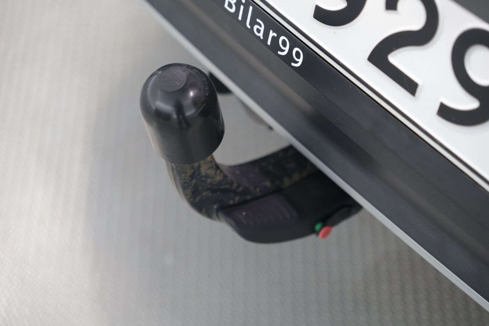 Volkswagen T-Roc 2018 Sport 1,5 TSI EVO 110 kW (150 hv) DSG-automaatti / Webasto / ACC / P-kamera / Bluetooth - Suomi-auto / Uudet kesärenkaat / Hyvä kuntoiset nastat / 2x aluvanteet - HULLUT AVAJAISHULINAT KORKOTARJOUS 3,29 %