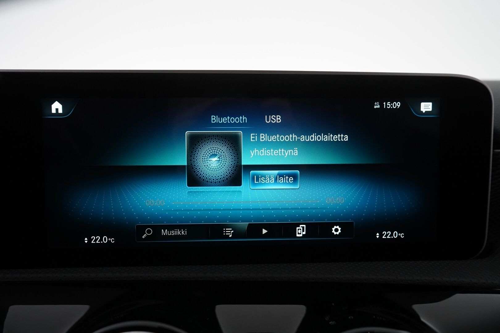 Mercedes-Benz A 2018 200 A Launch Edition Progressive - Vakkari / Peruutuskamera / Blis / Kaista-avustin / Puolinahka / Sport-istuimet