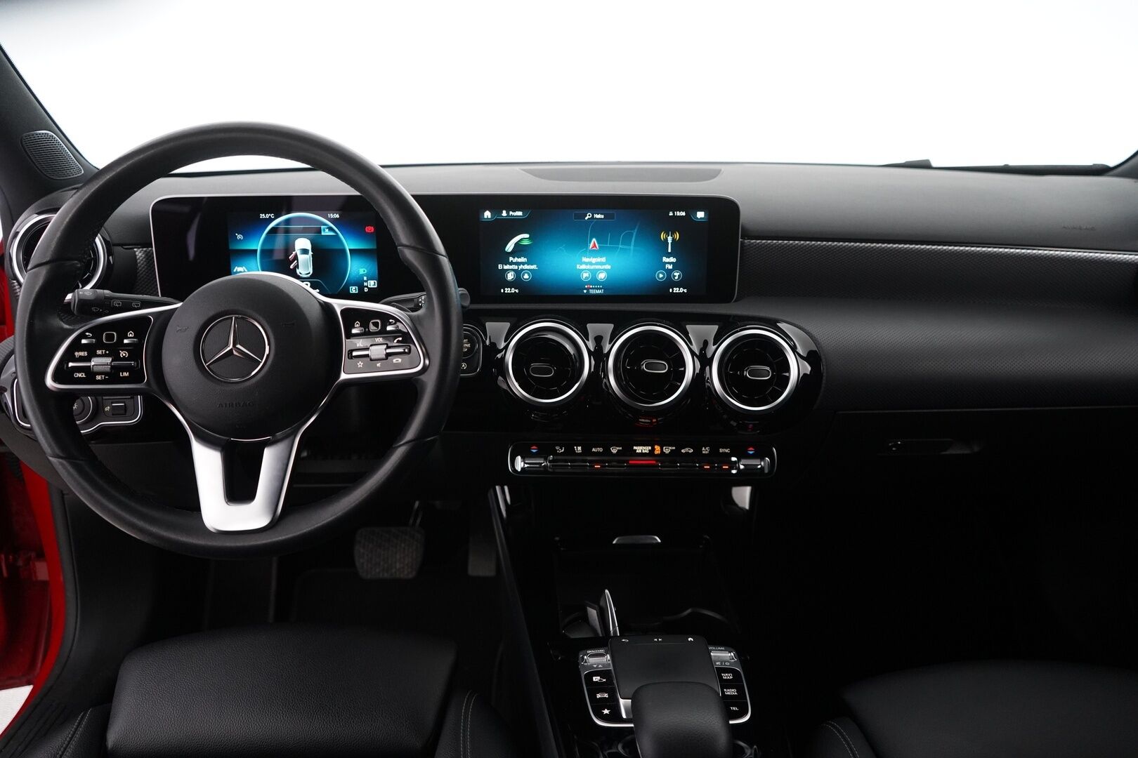 Mercedes-Benz A 2018 200 A Launch Edition Progressive - Vakkari / Peruutuskamera / Blis / Kaista-avustin / Puolinahka / Sport-istuimet