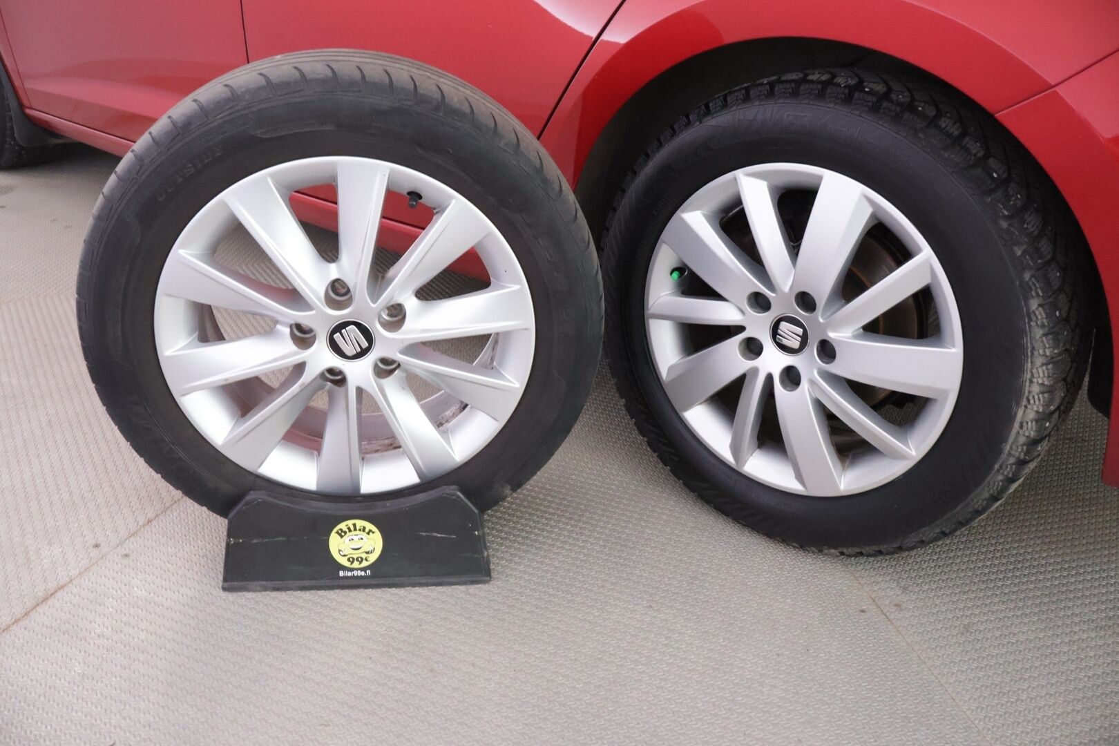 Seat Leon ST 2018 1,0 TSI 115 Ecomotive Style Business DSG Autom. ** 1.Om Suomi-auto / Lohko+sisäp / P.kamera / LED / Navi / Carplay ** - Suomen halvin Leon ST isolla kosketusnäytöllä ja peruutuskameralla suoraan ensimmäiseltä omistajalta!