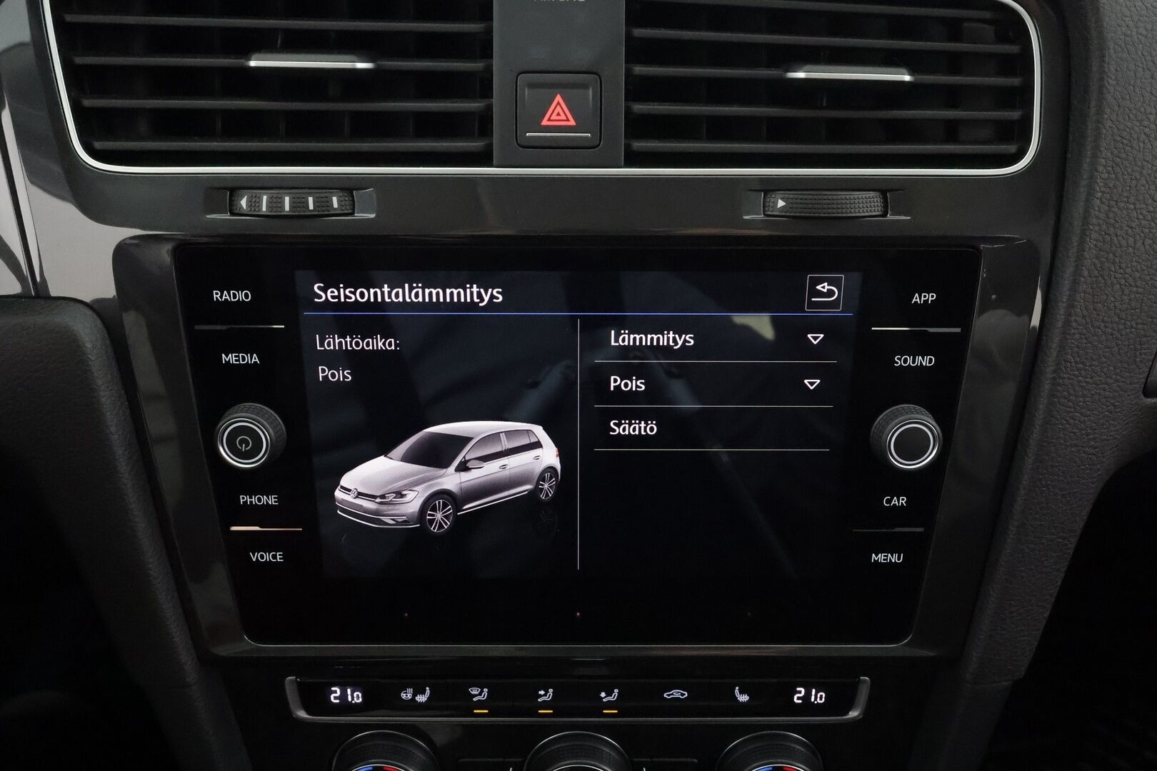 Volkswagen Golf 2018 Comfortline 1,5 TSI EVO 96 kW BLUEMOTION DSG * Webasto / ACC / LED / P.Kamera / Apple&Android * - Suomi-auto / Kahdet renkaat aluvanteilla - HULLUT AVAJAISHULINAT KORKOTARJOUS 3,29 %