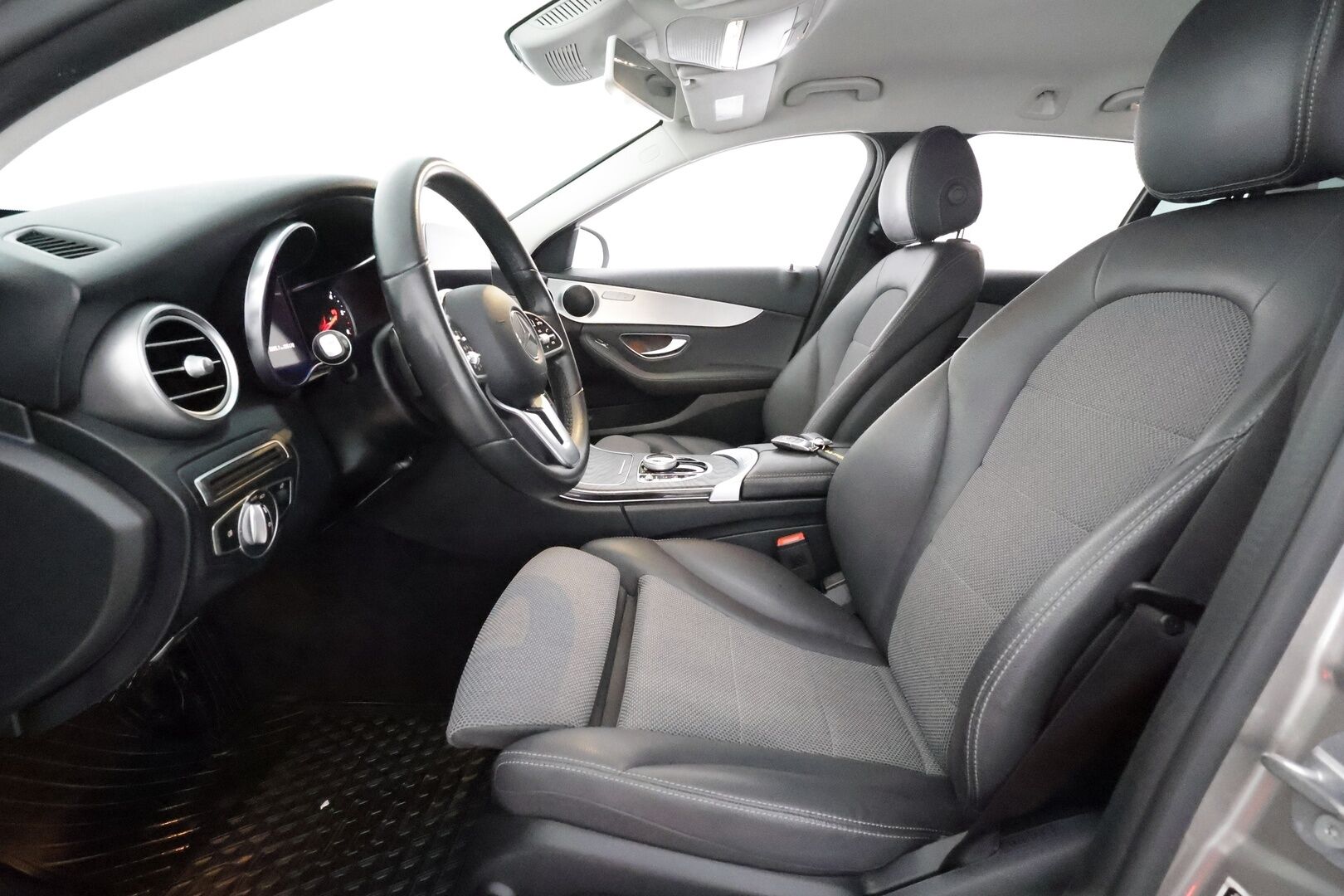 Mercedes-Benz C 2018 220 d 4Matic T A Business AMG **Multibeam-LED / P.Kamera / Sporttipenkit / Navi / Vakkari / Apple&Android** - Suomi-auto / Sisätilanlämmitin / 2x Renkaat