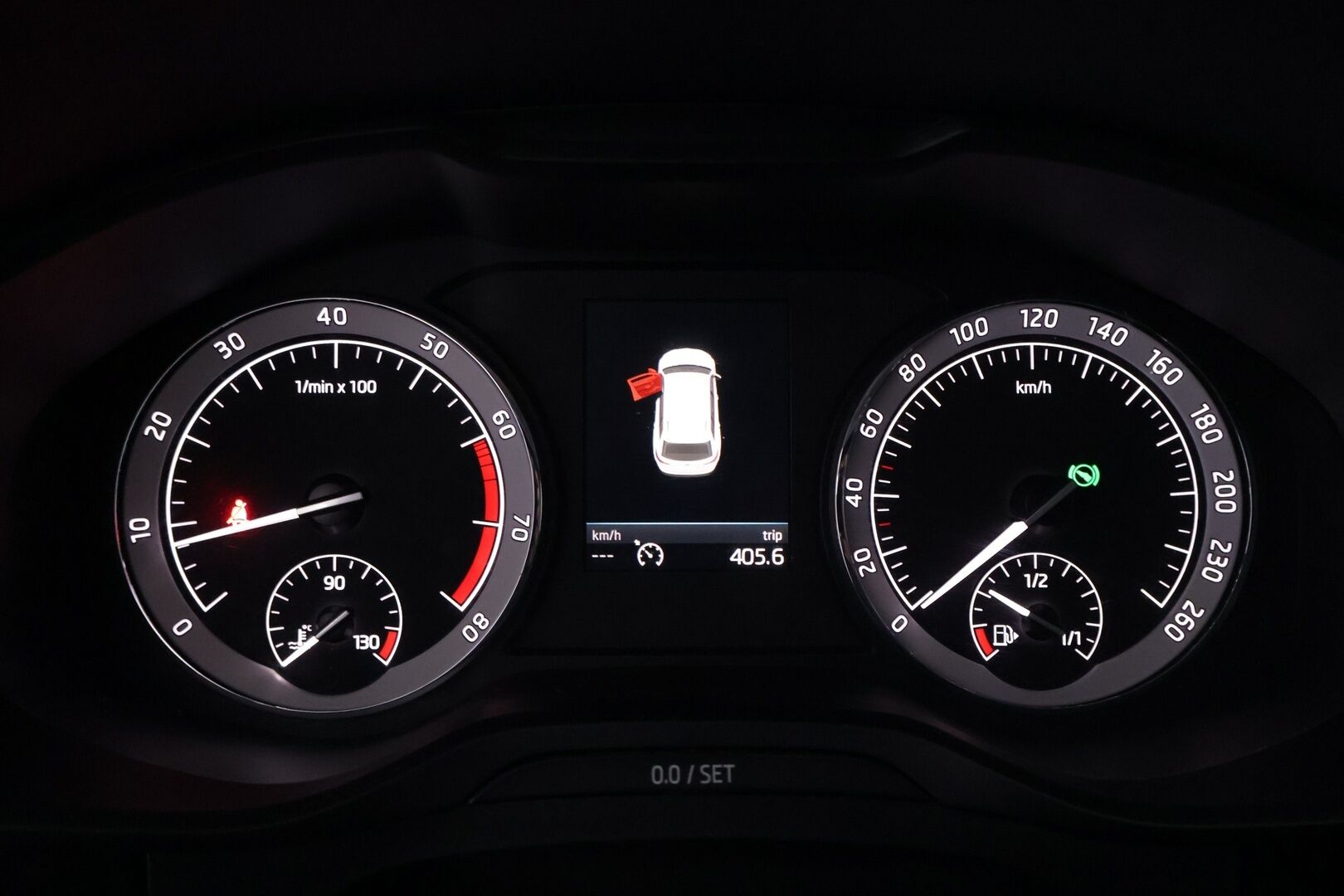 Skoda Kodiaq 2018 2,0 TSI 4x4 Style DSG Autom. - | Webasto | ACC | Canton | 7-paik. | P-Kamera | S-Koukku | LED | Muistinahat | Juuri huollettu ja leimattu | 