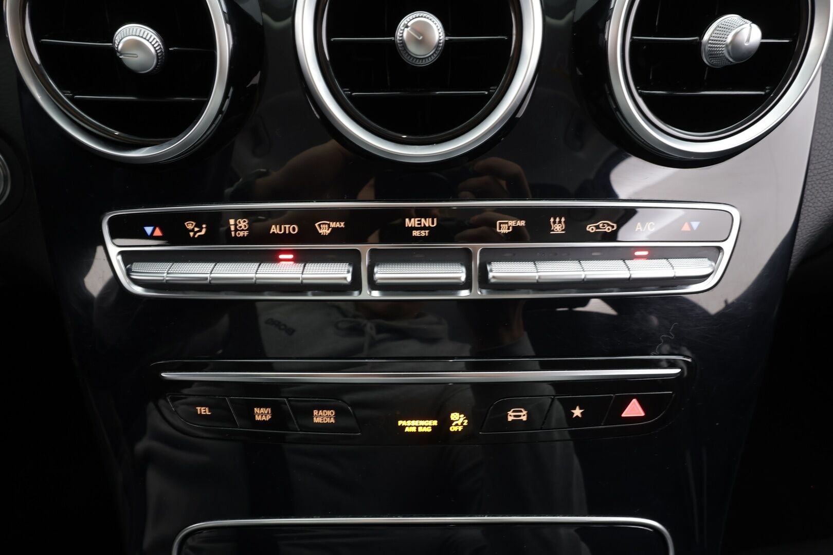 Mercedes-Benz GLC 2020 300 e 4MATIC A Business EQ Power - Distronic pro | Koukku | P.kamera | Sporttipenkit | Navi | LED | Facelift | Suomiauto | Juuri huollettu