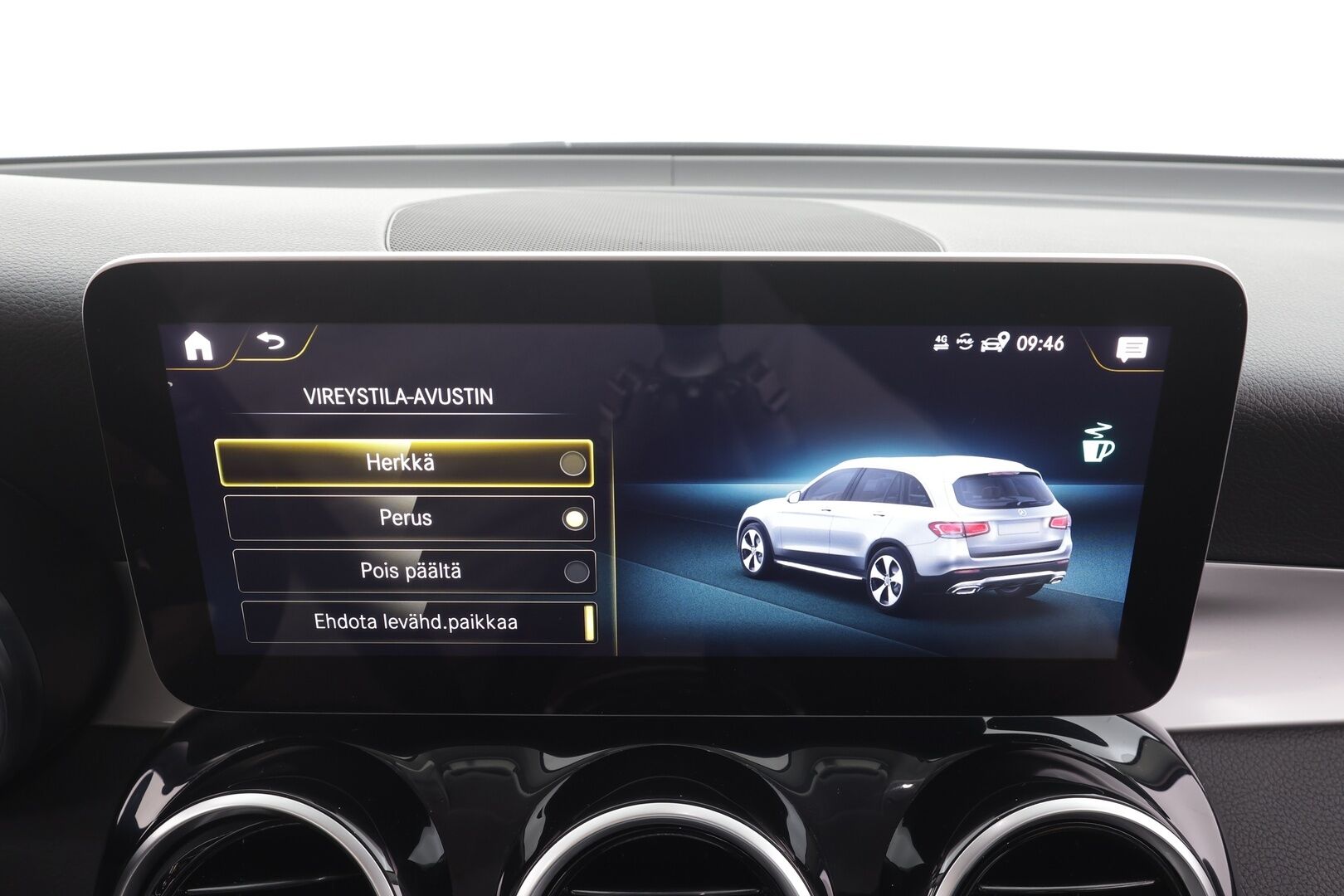 Mercedes-Benz GLC 2020 300 e 4MATIC A Business EQ Power - Distronic pro | Koukku | P.kamera | Sporttipenkit | Navi | LED | Facelift | Suomiauto | Juuri huollettu