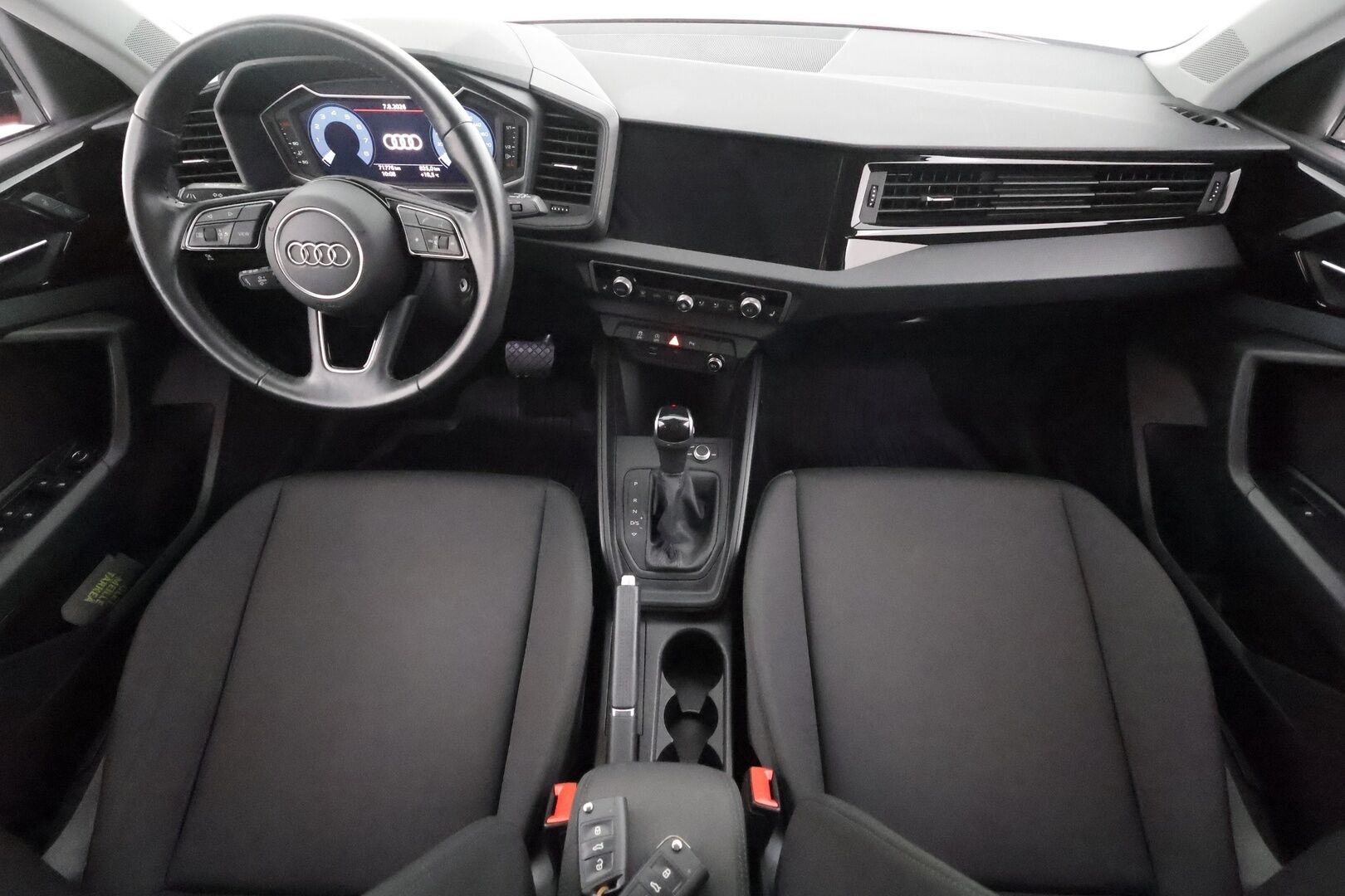 Audi A1 2020 citycarver Business 30 TFSI S-tronic - | ACC | Lohko | P.Kamera | LED | Digimittaristo | Bluetooth | Kahdet renkaat |