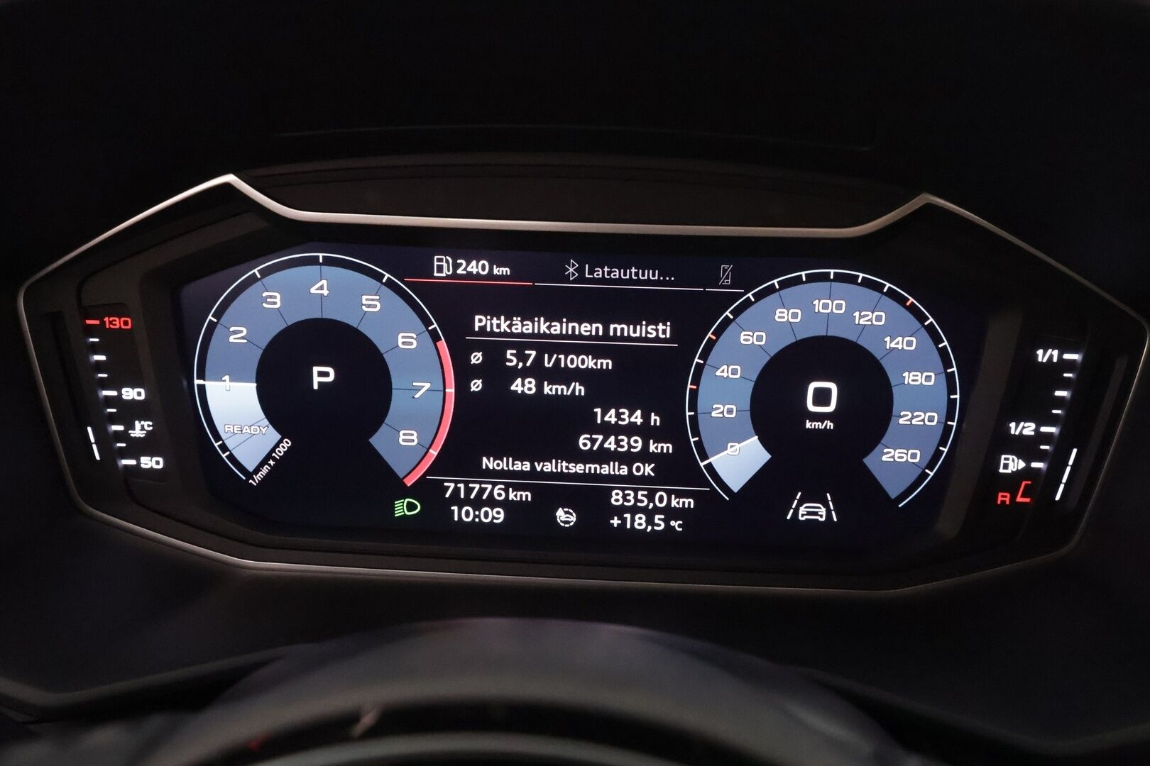Audi A1 2020 citycarver Business 30 TFSI S-tronic - | ACC | Lohko | P.Kamera | LED | Digimittaristo | Bluetooth | Kahdet renkaat |