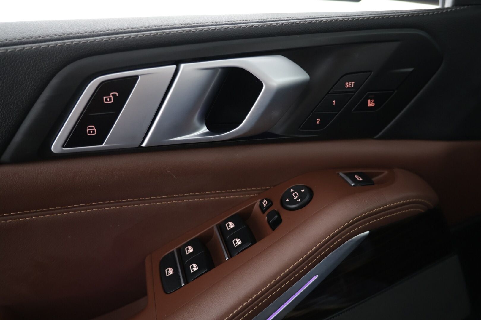 BMW X5 2020 G05 xDrive45e A M-Sport Individual ** ACC / H/K / Laser / Ilmastoidut Muistinahat / 360° / HUD / Panorama / Koukku / Ilma-alusta - ** Suomi-auto / 4-alue ilmastointi / Merino-nahat ** - HULLUT AVAJAISHULINAT KORKOTARJOUS 3,29 %