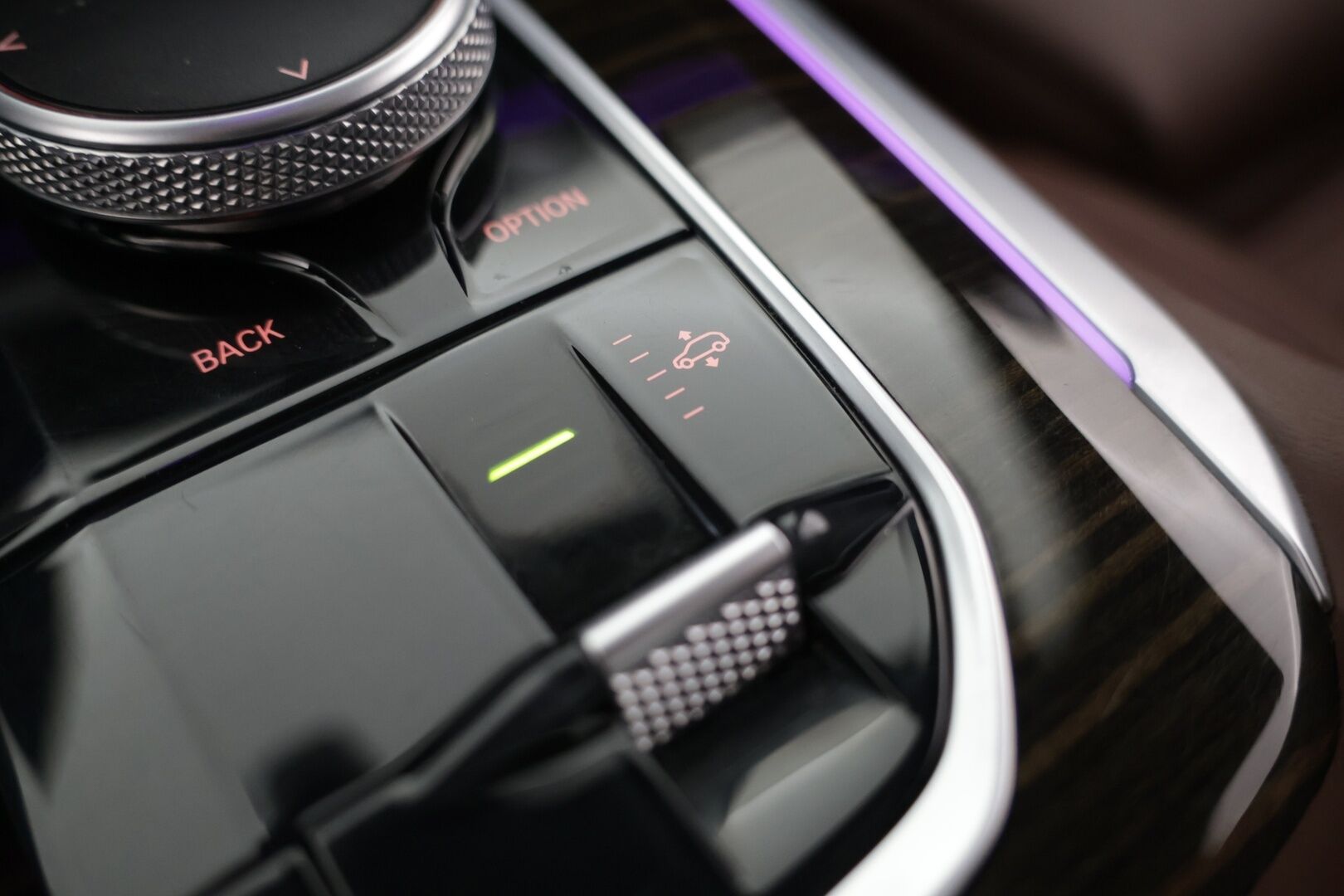 BMW X5 2020 G05 xDrive45e A M-Sport Individual ** ACC / H/K / Laser / Ilmastoidut Muistinahat / 360° / HUD / Panorama / Koukku / Ilma-alusta - ** Suomi-auto / 4-alue ilmastointi / Merino-nahat ** - HULLUT AVAJAISHULINAT KORKOTARJOUS 3,29 %