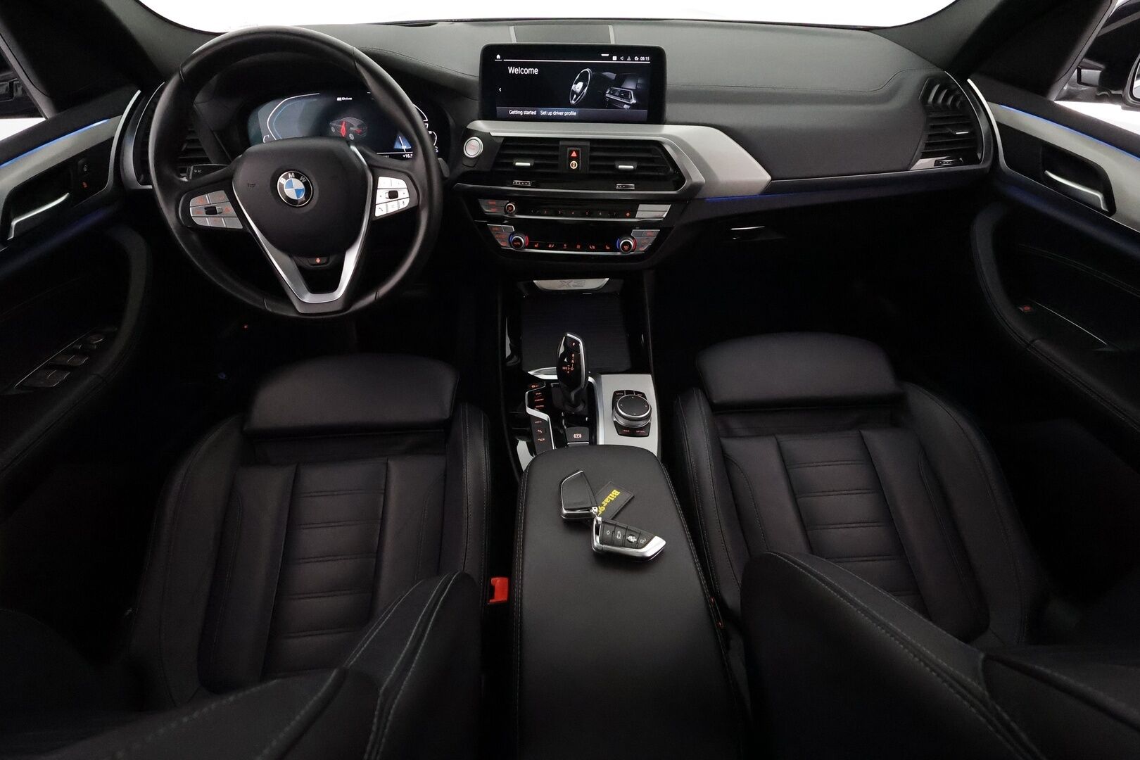 BMW X3 2020 G01 xDrive 30e A Business Luxury **HUD / Panorama / Hifit / Sporttiset nahkapenkit / Comfort access / Adapt. LED** - 3,99 % KORKOTARJOUS TÄHÄN AUTOON - 31.5. ASTI! - 1-Om Suomi auto / Akku kuntotarkastettu / Apple&Android / Navi