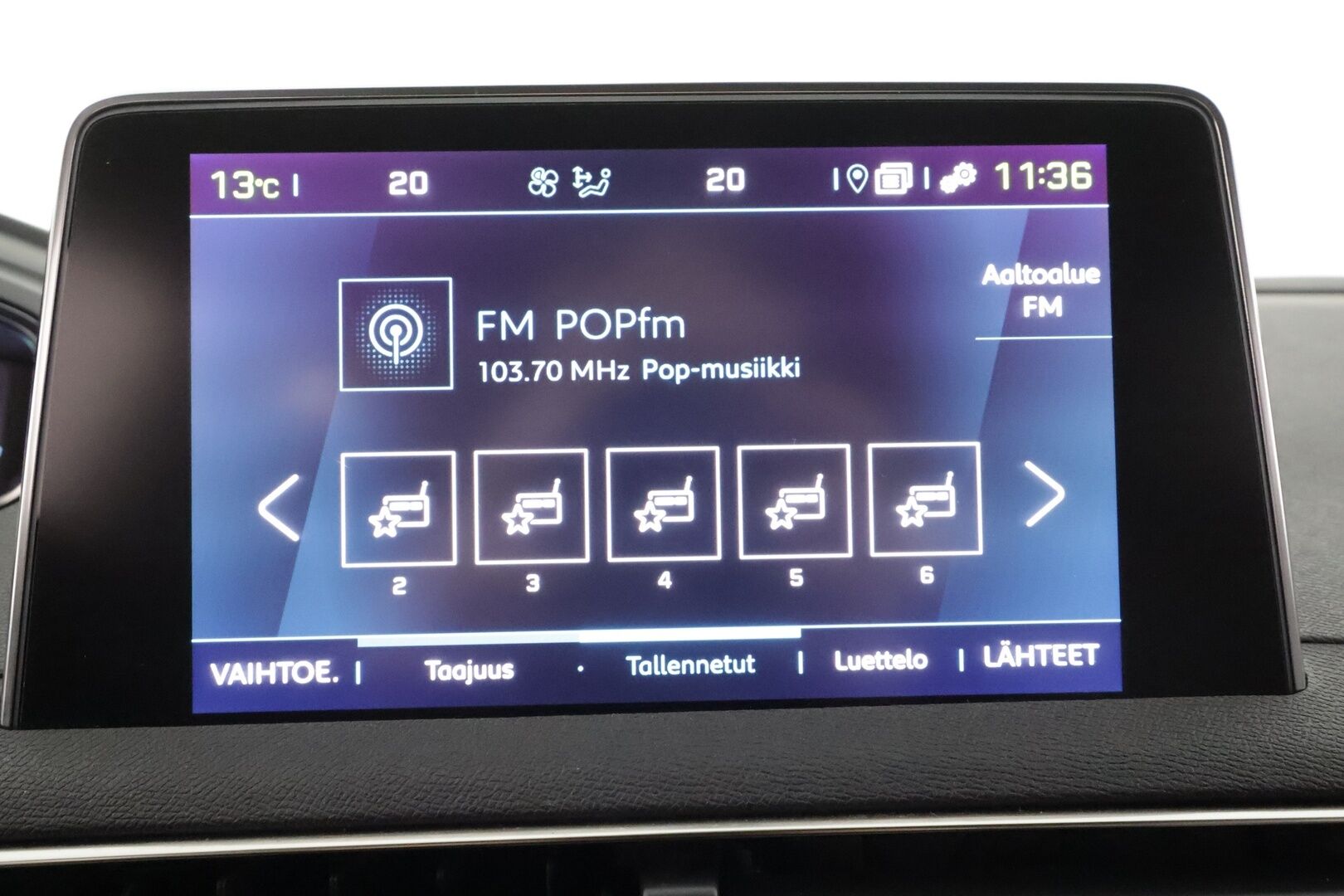 Peugeot 3008 2020 GT Hybrid4 300 EAT8-automaatti - Lisälämmitin | Koukku | ACC | Full-LED | P.Kamera | Navi | Kaistavahti