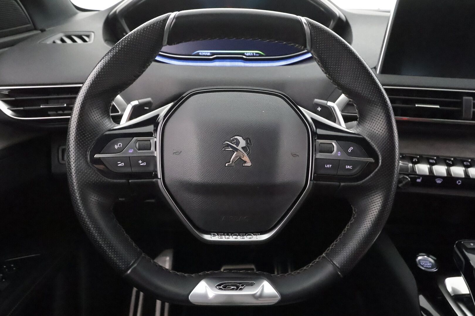 Peugeot 3008 2020 GT Hybrid4 300 EAT8-automaatti * Lisälämmitin / Koukku / ACC / Full-LED / P.Kamera / Navi / Kaistavahti * - 1-om suomi-auto / Kahdet renkaat aluvanteilla / Merkkihuollot - HULLUT AVAJAISHULINAT KORKOTARJOUS 3,29 %