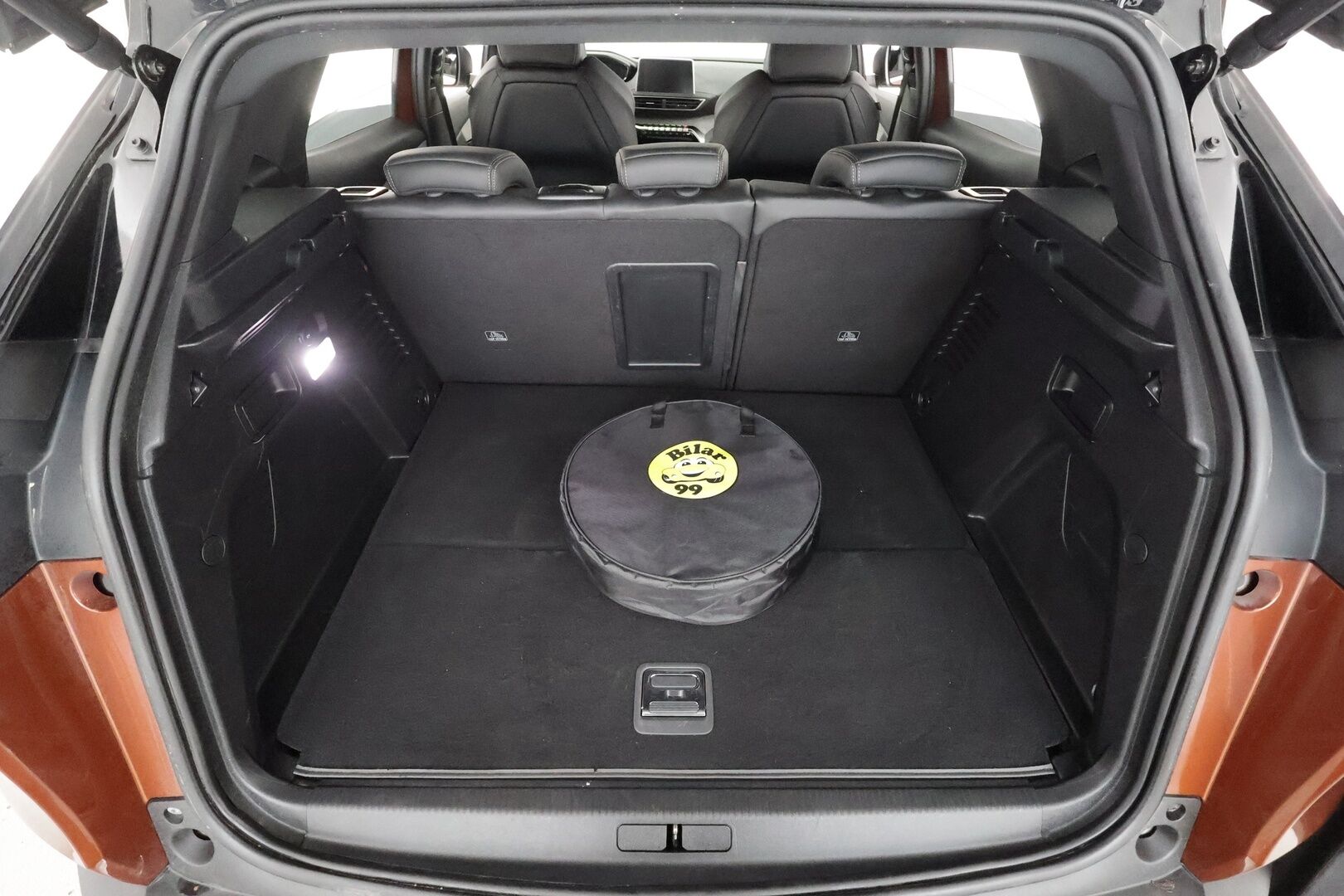 Peugeot 3008 2020 GT Hybrid4 300 EAT8-automaatti - Lisälämmitin | Koukku | ACC | Full-LED | P.Kamera | Navi | Kaistavahti