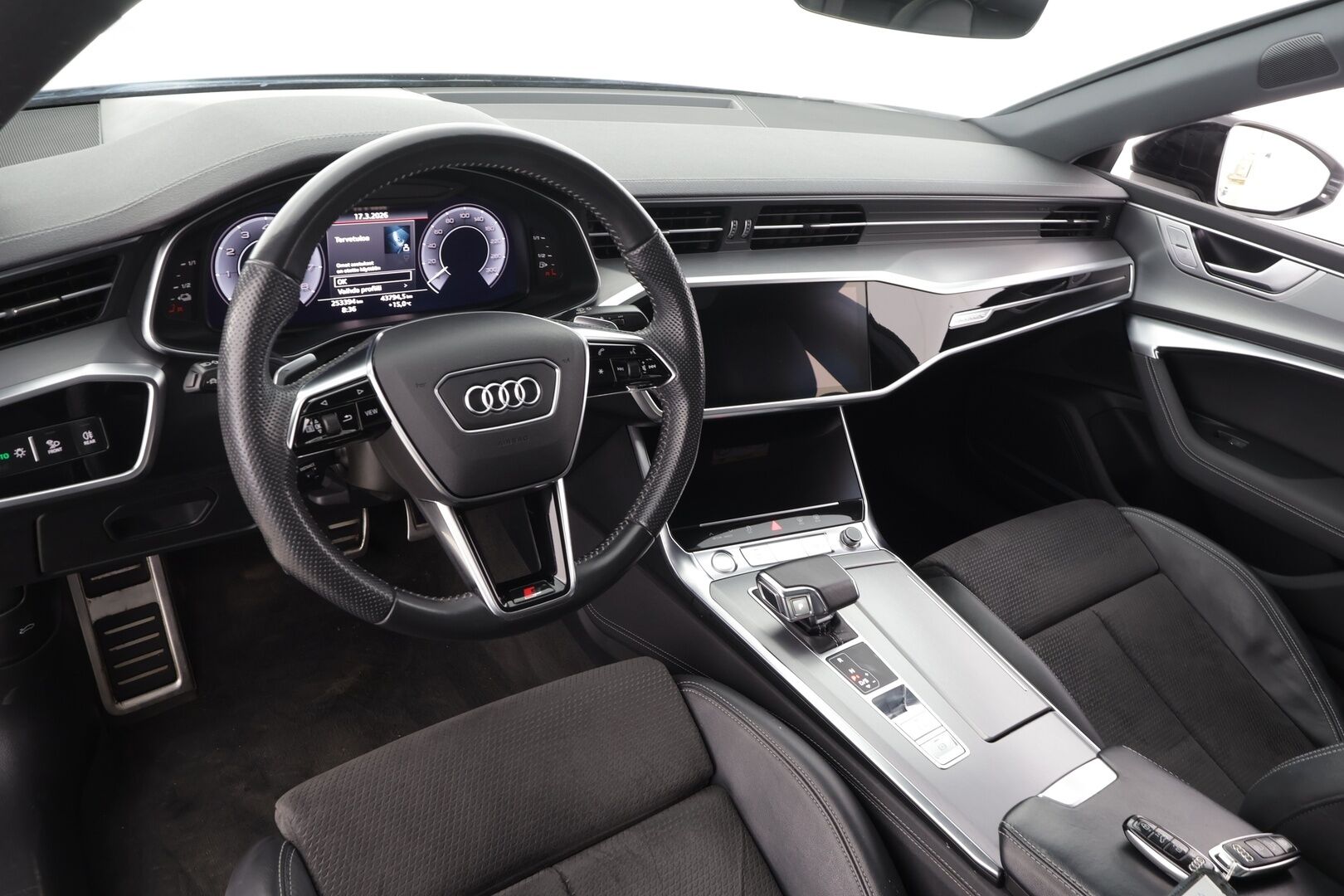 Audi A7 2020 Business Sport 55 TFSI e quattro S tronic S-Line - | ACC | Koukku | Bang&Olufsen | Kattoluukku | 360-Kamera | Digimittaristo | Muistipenkki | Matrix LED | SOH 87,7% |