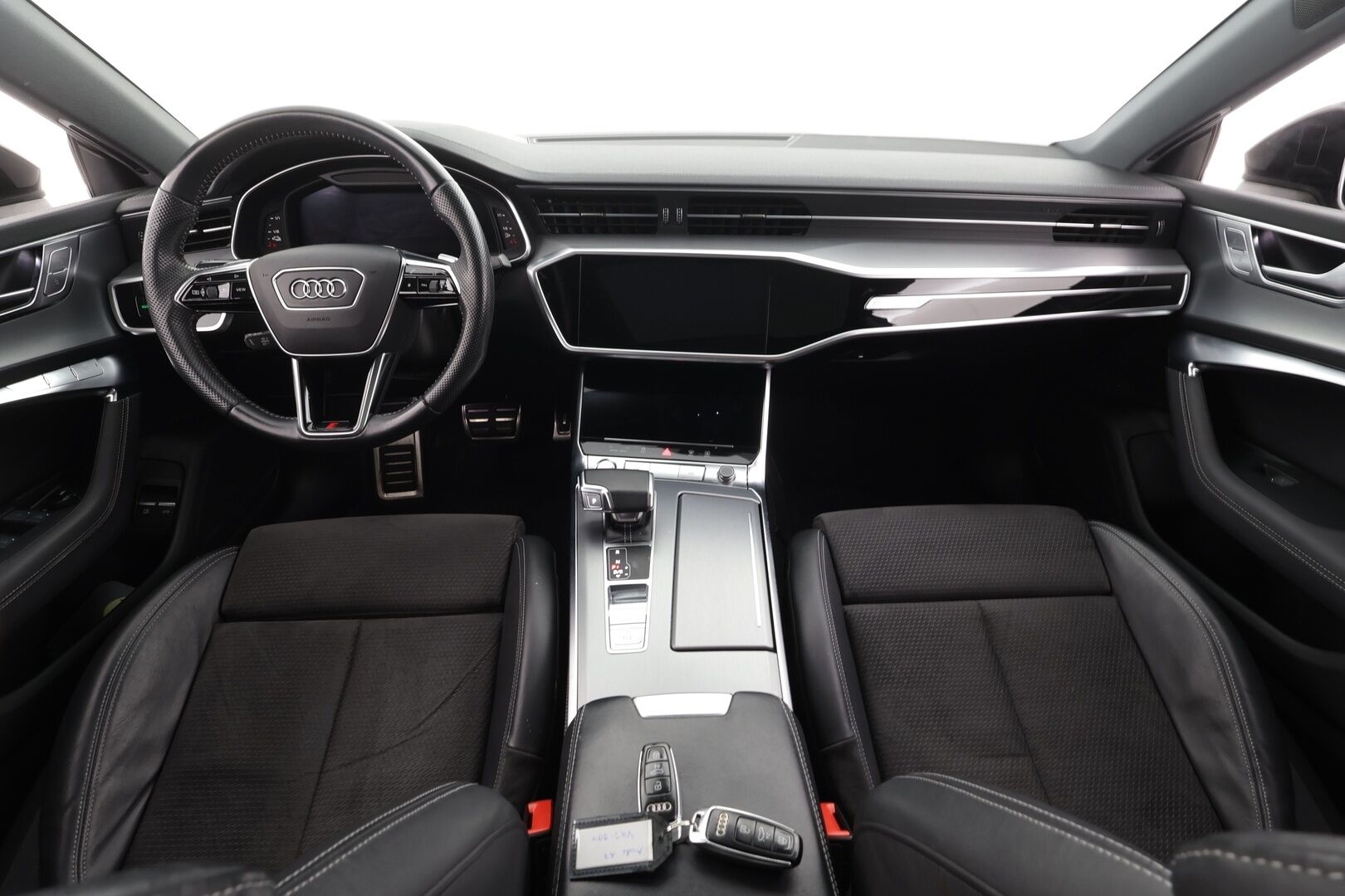 Audi A7 2020 Business Sport 55 TFSI e quattro S tronic S-Line - | ACC | Koukku | Bang&Olufsen | Kattoluukku | 360-Kamera | Digimittaristo | Muistipenkki | Matrix LED | SOH 87,7% |