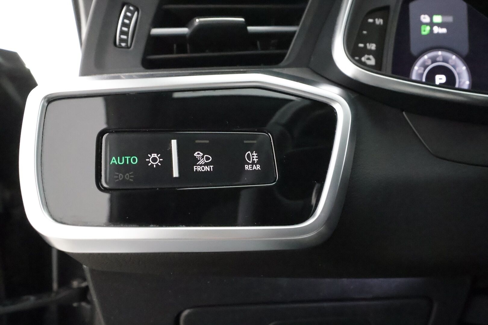 Audi A7 2020 Business Sport 55 TFSI e quattro S tronic * ACC / Koukku / Bang&Olufsen / Muistipenkki / Kattoluukku / 360-kamera * - Suomi-auto 