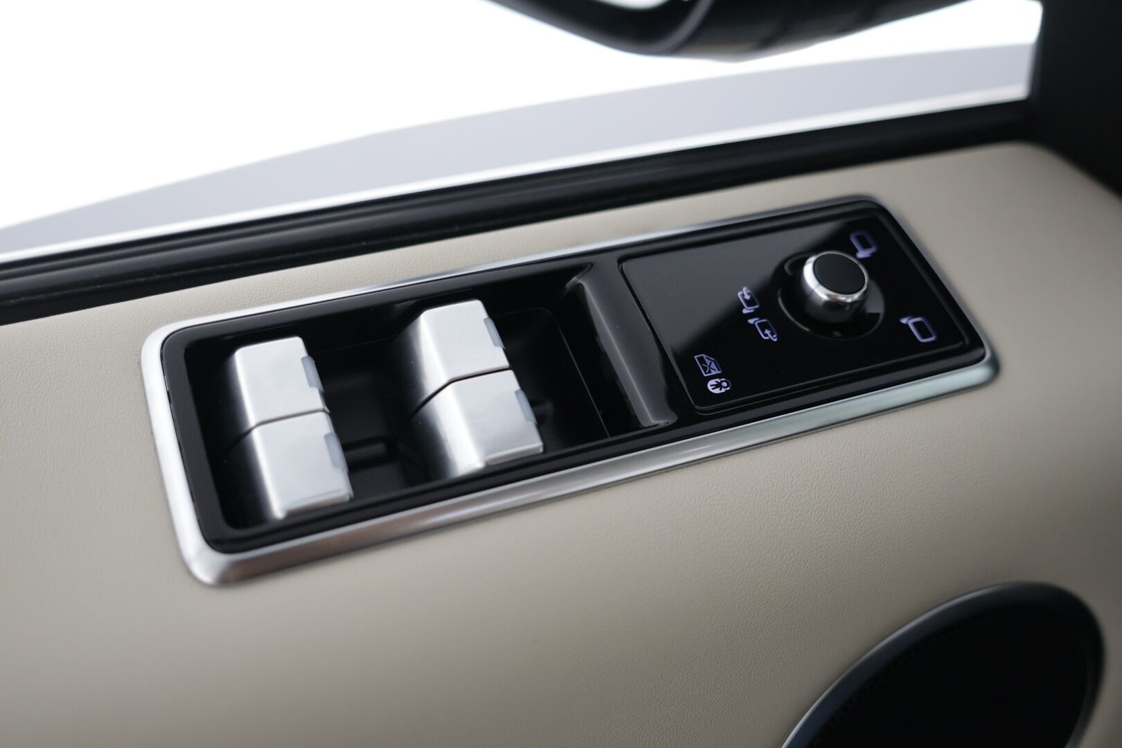Land Rover Range Rover Sport 2020 P400e Plug-in Hybrid Autobiography Dynamic *Harvinainen Suomiauto!* - Acc / Panorama / Meridian / Webasto / Adaptive Dynamics / Hierovat ja ilmastoidut istuimet 