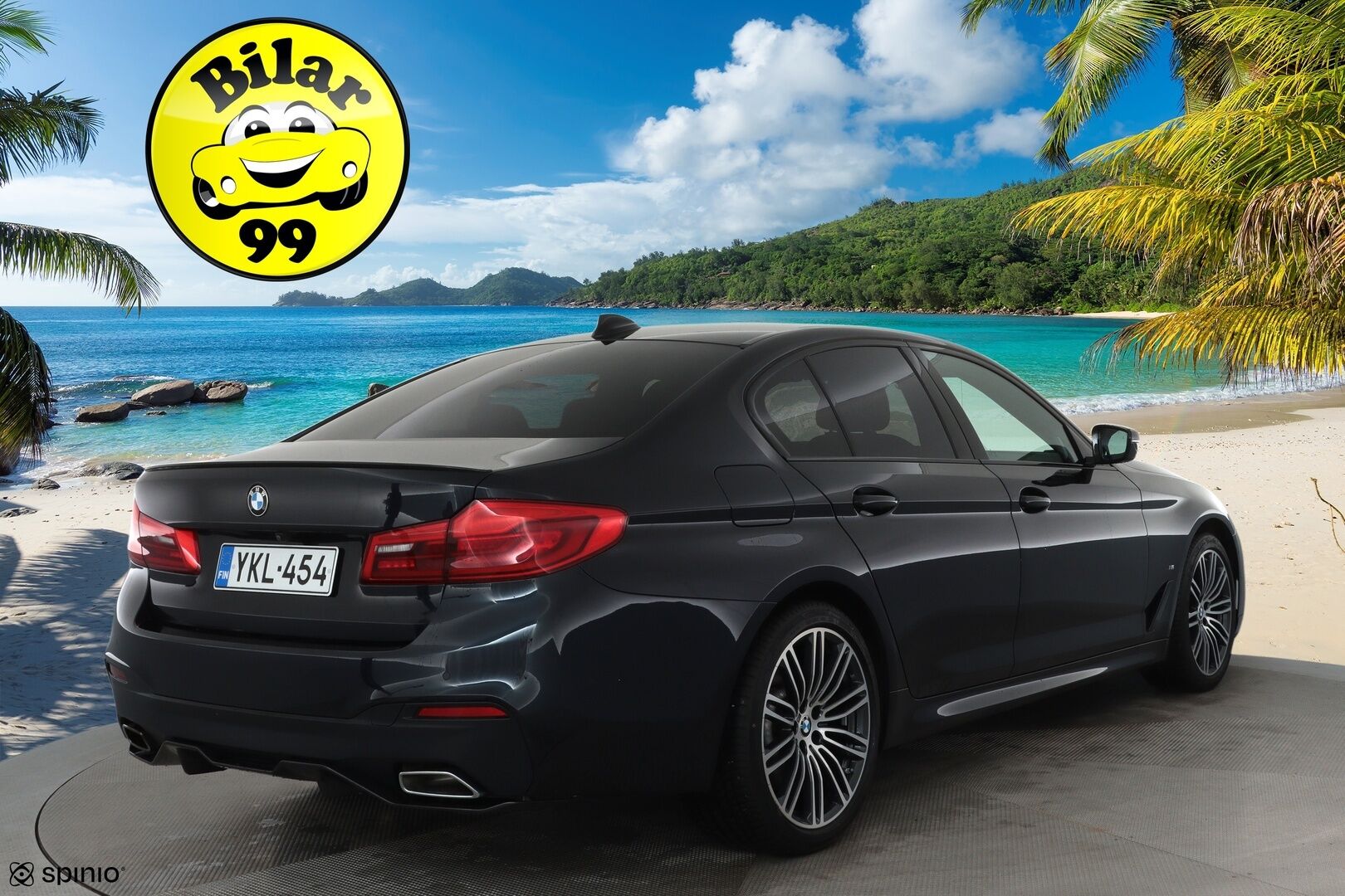 BMW 530 2020 G30 Sedan 530e xDrive A Charged Edition M Sport **ACC / Night Vision / 360° / HUD / H&K / Adapt.LED / Facelift** - 3,99 % KORKOTARJOUS TÄHÄN AUTOON 21.9. ASTI! - Kahdet renkaat aluvanteilla / Merkkihuollettu / Hyvät varusteet!