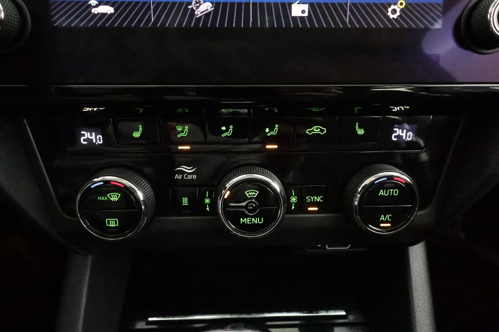 Skoda Octavia 2020 Combi 2,0 TDI 184 4x4 Scout BusinessLine DSG * ACC / Webasto / P.Kamera / Koukku /  Muistipenkki / LED / Kaistavahti * - Kahdet Renkaat / 1-om Suomi-auto - HULLUT JOULUT KORKOTARJOUS 2,49% 