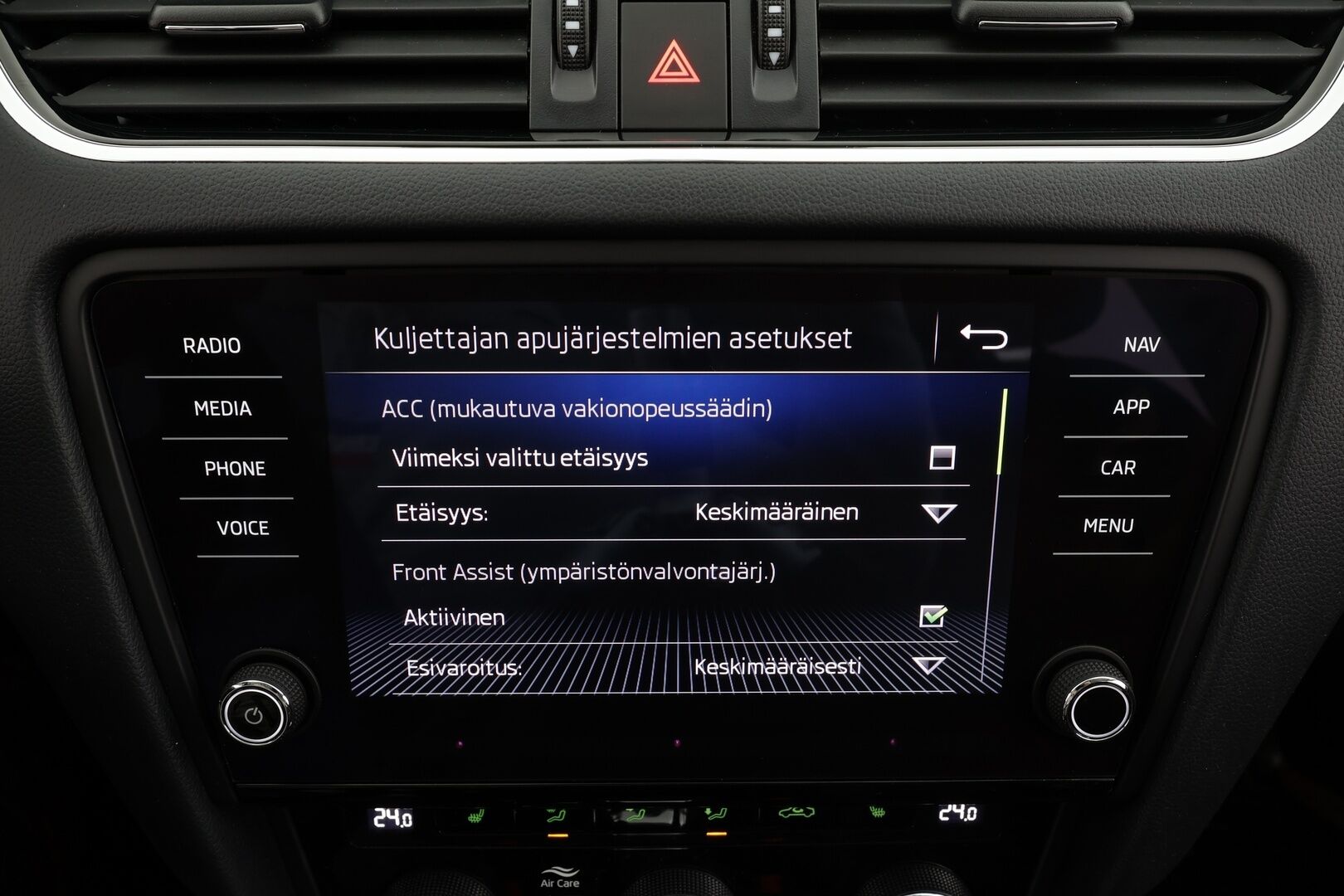 Skoda Octavia 2020 Combi 2,0 TDI 184 4x4 Scout BusinessLine DSG * ACC / Webasto / P.Kamera / Koukku /  Muistipenkki / LED / Kaistavahti * - Kahdet Renkaat / 1-om Suomi-auto - HULLUT JOULUT KORKOTARJOUS 2,49% 