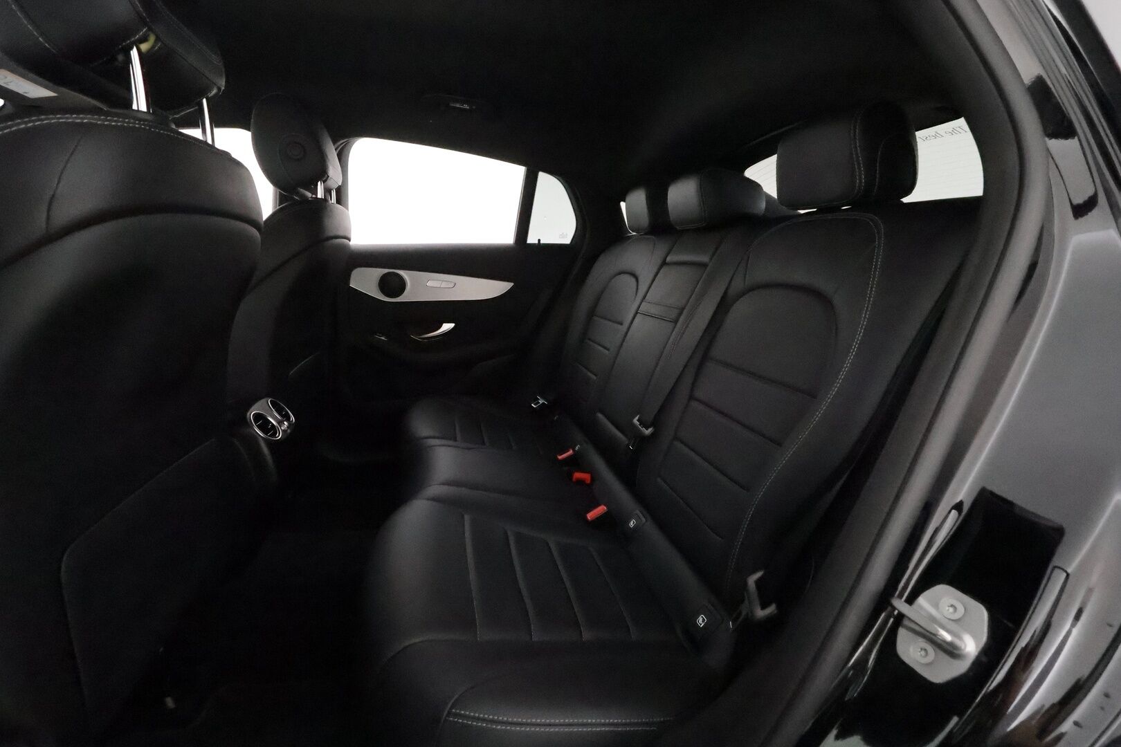 Mercedes-Benz GLC 2020 300 e 4MATIC A Business Coupé EQ Power **Facelift / 1-om. Suomi-auto / Koukku / Muistipenkit / Navi / P.kamera** - 3,99 % KORKOTARJOUS TÄHÄN AUTOON - 
