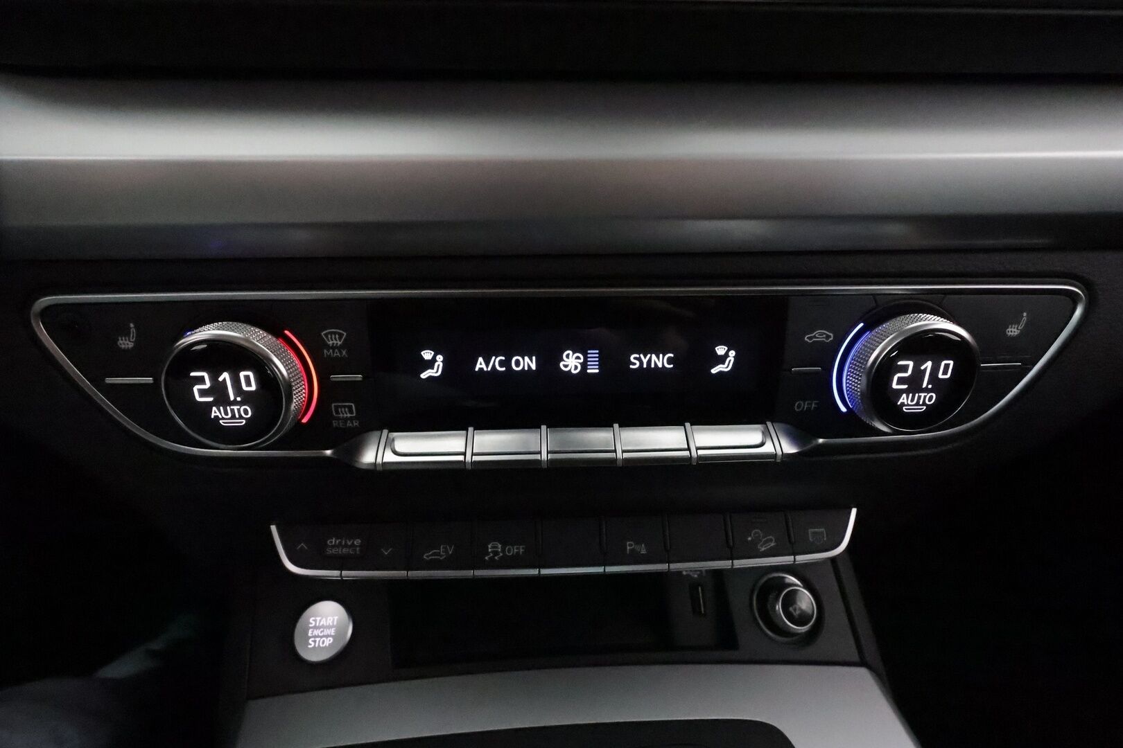 Audi Q5 2020 Launch Edition 55 TFSI e quattro S Line **Ilma-alusta / Matrix LED / Sporttipenkit / Koukku / Keyless / Apple&Android**
