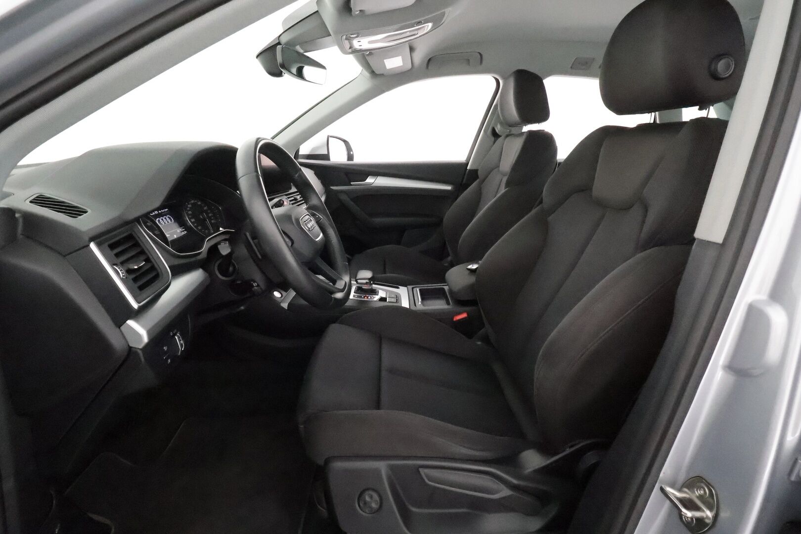 Audi Q5 2020 Launch Edition 55 TFSI e quattro S Line **Ilma-alusta / Matrix LED / Sporttipenkit / Koukku / Keyless / Apple&Android**
