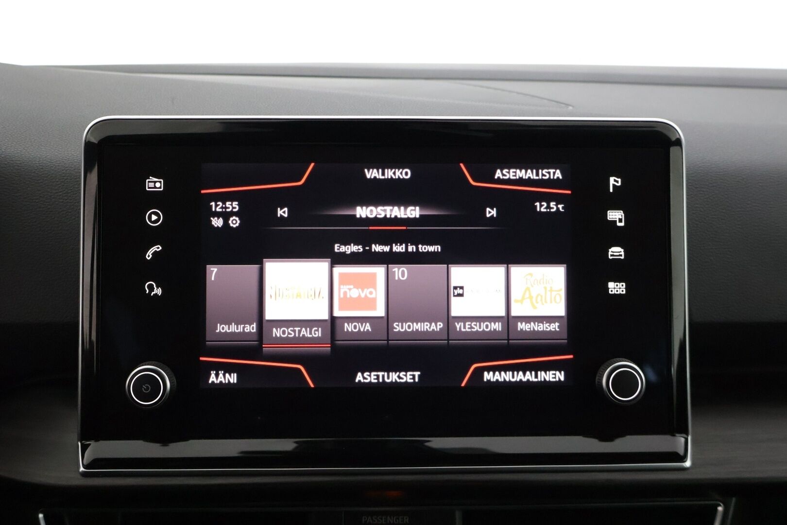 Seat Tarraco 2020 2,0 TDI 150 4DRIVE Xcellence * Adapt.vakkari / Vetokoukku / P-Kamera / Webasto / Nahkapenkit * - *Merkkihuollettu / Jakopää tehty 12/25 / Mukaan kahdet hyväkuntoiset renkaat alumiinivanteilla 7 Juuri katsastettu *