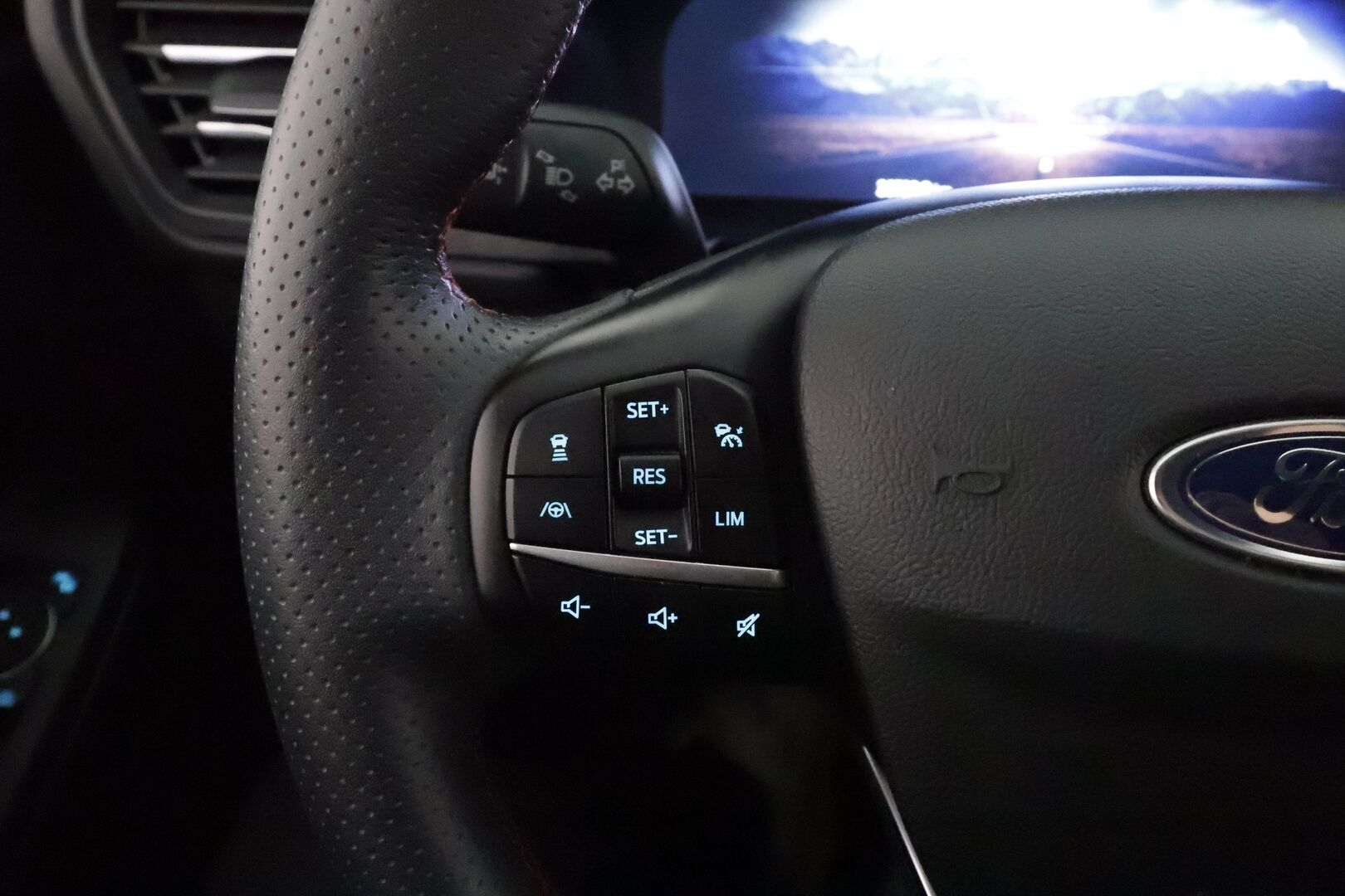 Ford Kuga 2020 2,5 Ladattava hybridi PHEV 225hv CVT FWD ST-Line X Launch Edition **B&O / Adapt.Vakkari / LED-valot / P.Kamera / Navi** - Suomi-auto / 2x Latauskaapelit / Kahdet Renkaat / Merkkihuollettu!