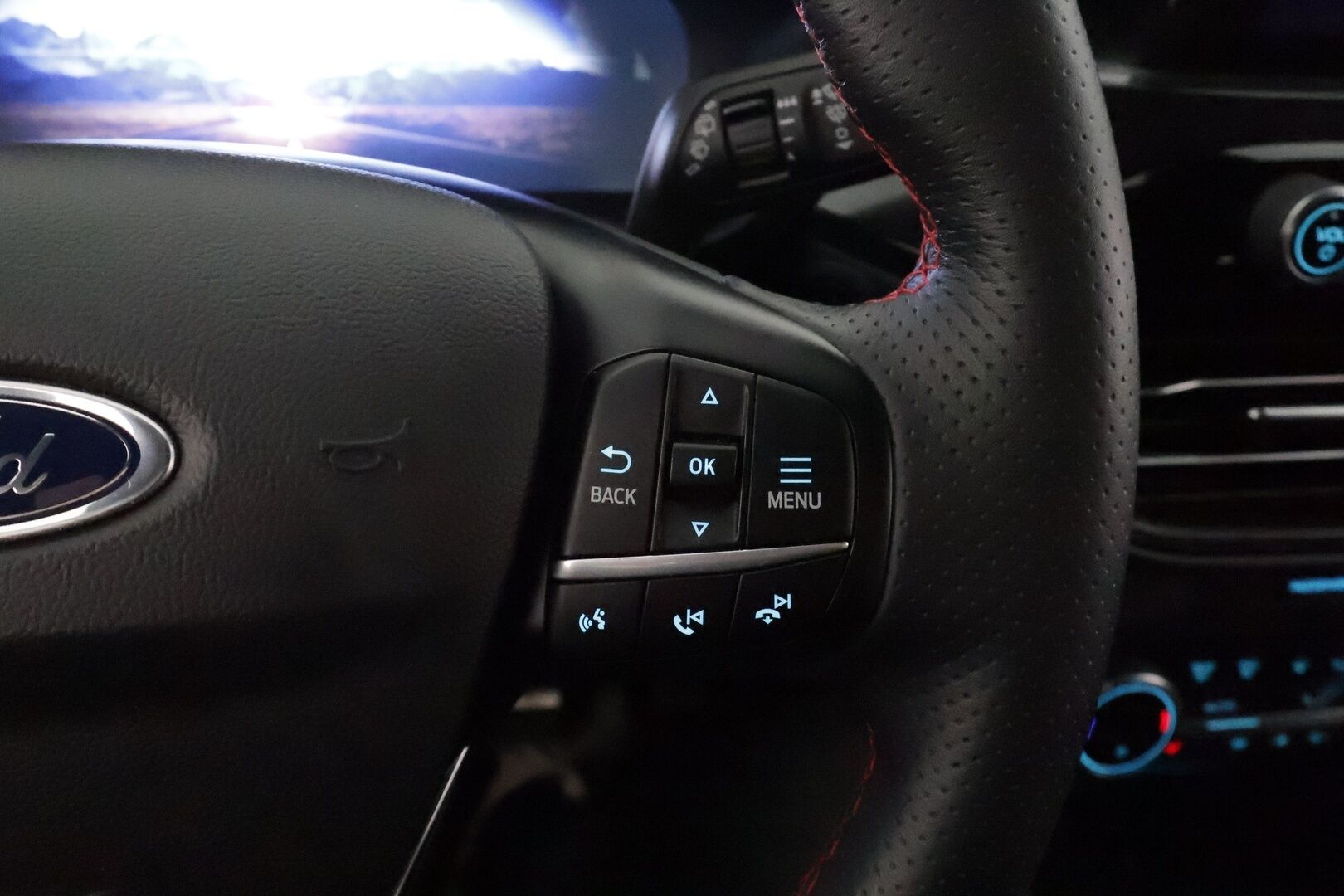 Ford Kuga 2020 2,5 Ladattava hybridi PHEV 225hv CVT FWD ST-Line X Launch Edition **B&O / Adapt.Vakkari / LED-valot / P.Kamera / Navi** - Suomi-auto / 2x Latauskaapelit / Kahdet Renkaat / Merkkihuollettu!