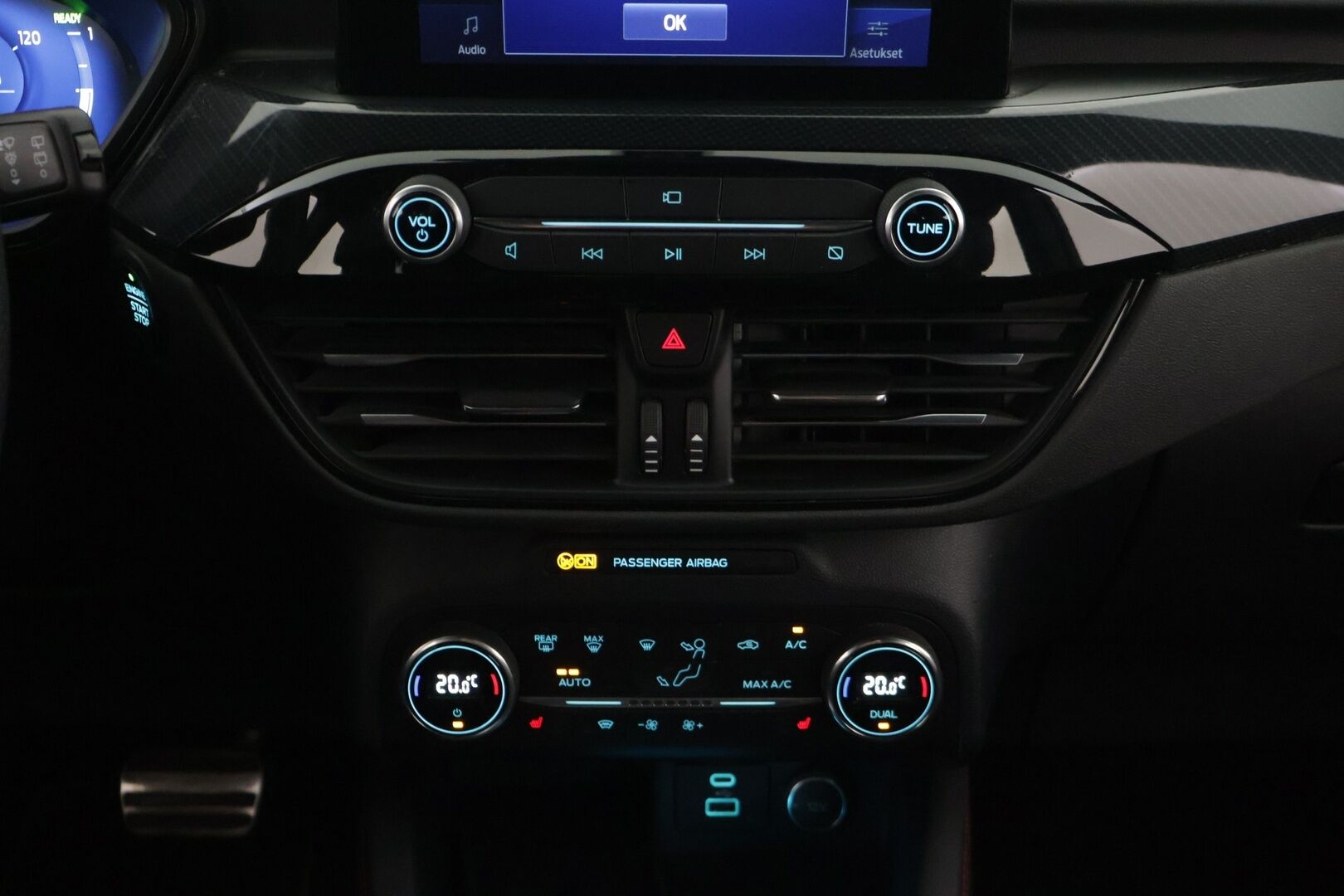 Ford Kuga 2020 2,5 (PHEV) 225hv CVT FWD ST-Line X Launch Edition 5-ovinen */ Adapt. vakkari / B&O / P.kamera / Koukku / Esilämmitin / Läm. tuulilasi /* - Akku kuntotarkastettu / Juuri katsastettu / 2x renkaat