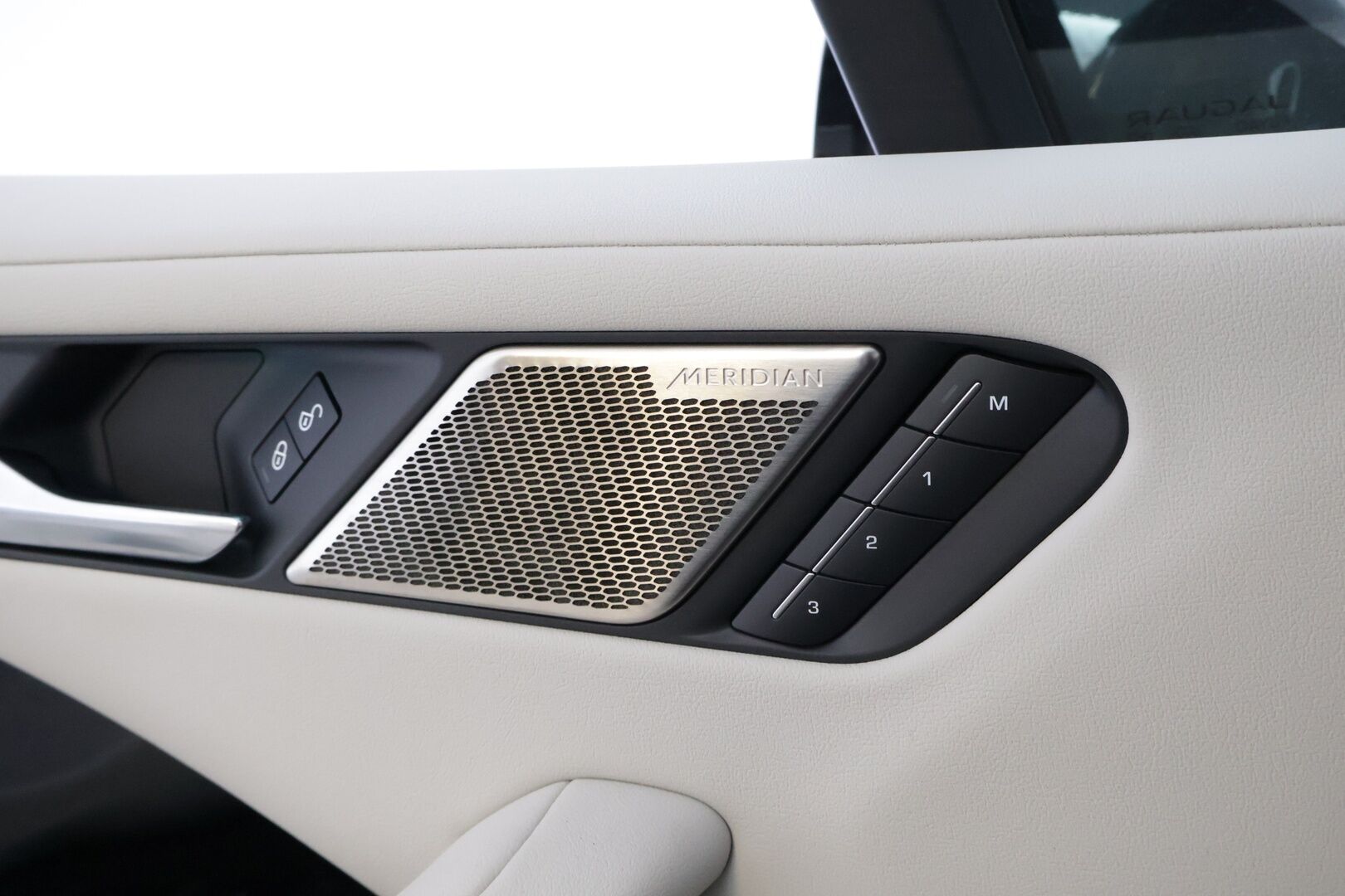 Jaguar I-PACE 2020 SE - YritysOutlet - Myydään vain yrityksille - - YritysOutlet - Myydään vain yrityksille