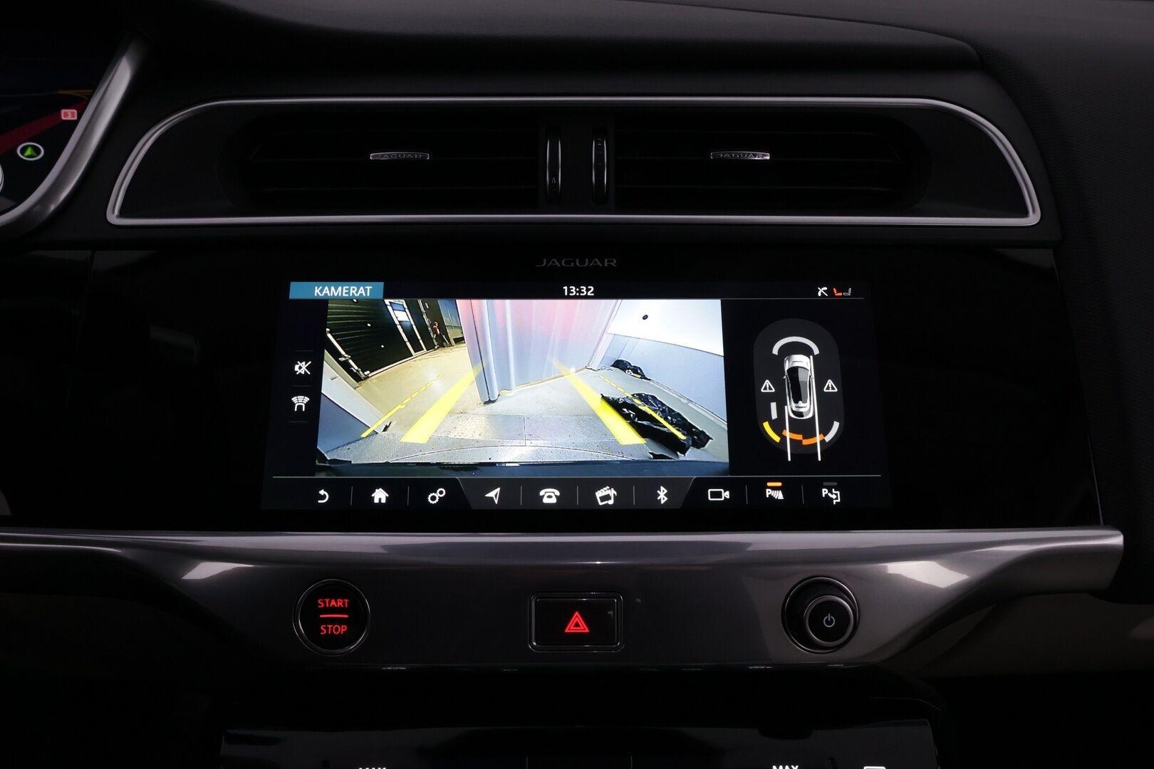 Jaguar I-PACE 2020 SE - YritysOutlet - Myydään vain yrityksille - - YritysOutlet - Myydään vain yrityksille