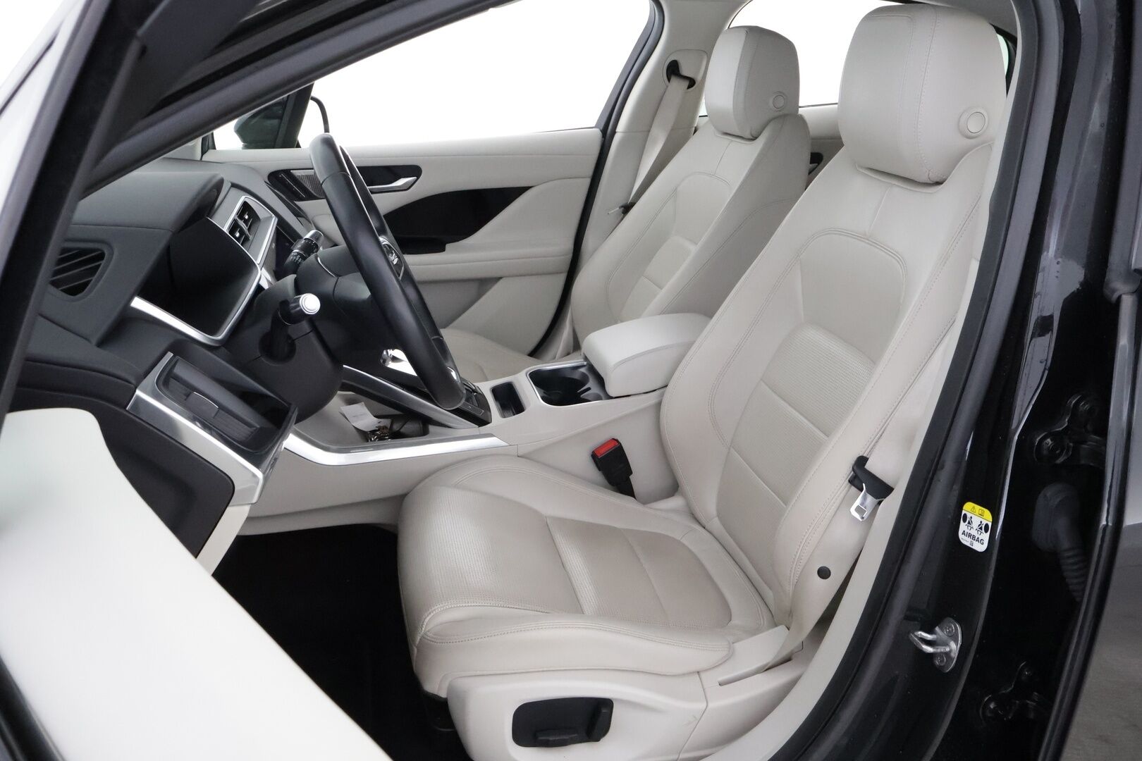 Jaguar I-PACE 2020 SE - YritysOutlet - Myydään vain yrityksille - - YritysOutlet - Myydään vain yrityksille