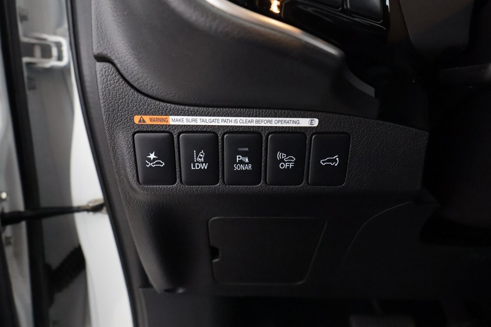 Mitsubishi Outlander PHEV 2019 Business X 4WD 5P - Juuri huollettu 120tkm iso huolto / Facelift / 2 x vanteet - HULLUT AVAJAISHULINAT KORKOTARJOUS 3,29 %