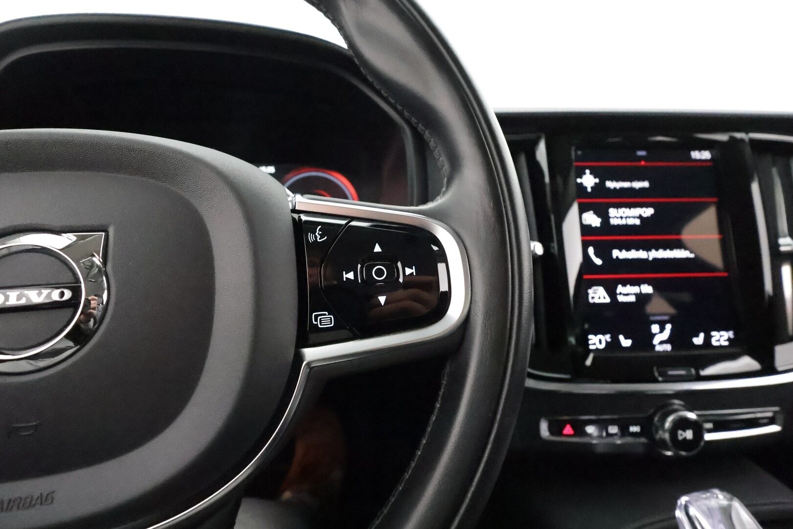 Volvo V90 2021 T6 TwE AWD Business Inscription aut **HarmanKardon / PA-lämmitin / Muistipenkit / Adapt. vakkari / P.kamera / Keyless** - 3,99 % KORKOTARJOUS TÄHÄN AUTOON - 
