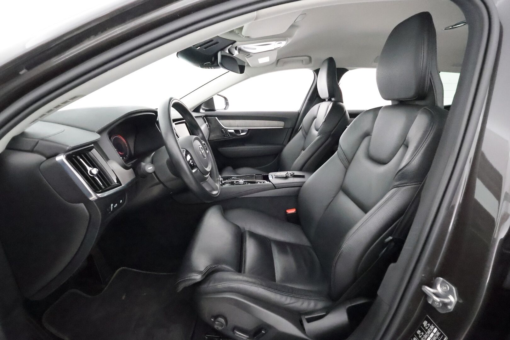 Volvo V90 2021 T6 TwE AWD Business Inscription aut **HarmanKardon / PA-lämmitin / Muistipenkit / Adapt. vakkari / P.kamera / Keyless** - 3,99 % KORKOTARJOUS TÄHÄN AUTOON - 
