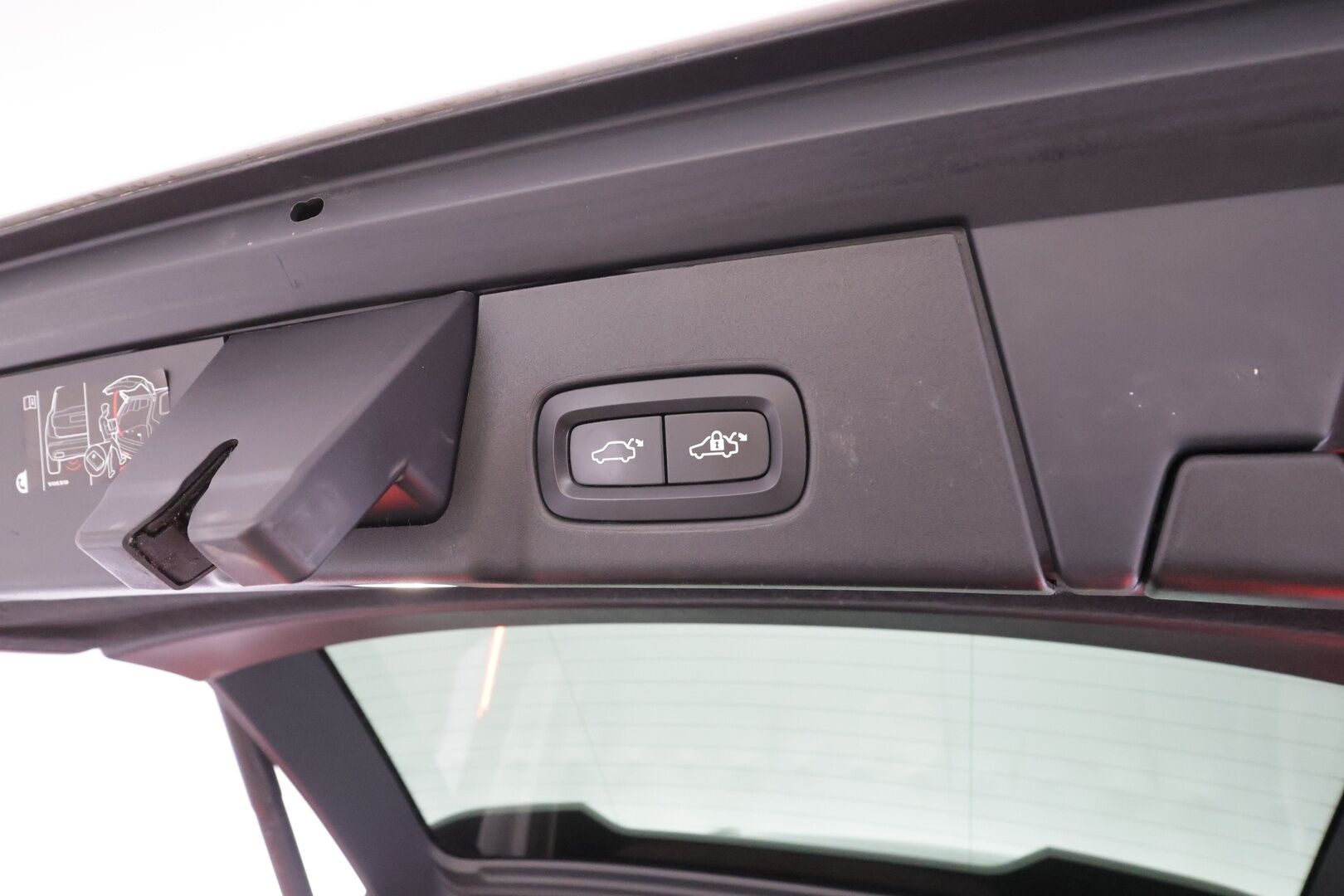 Volvo V90 2021 T6 TwE AWD Business Inscription aut - | Webasto | H&K | ACC | Full-LED | P.Kamera | Sporttinahat Muistilla | Navi | Kaistavahti | Katveavustin | Digimittaristo | Keyless | Suomi-auto | 2x Latauskaapelit | Kahdet renkaat |