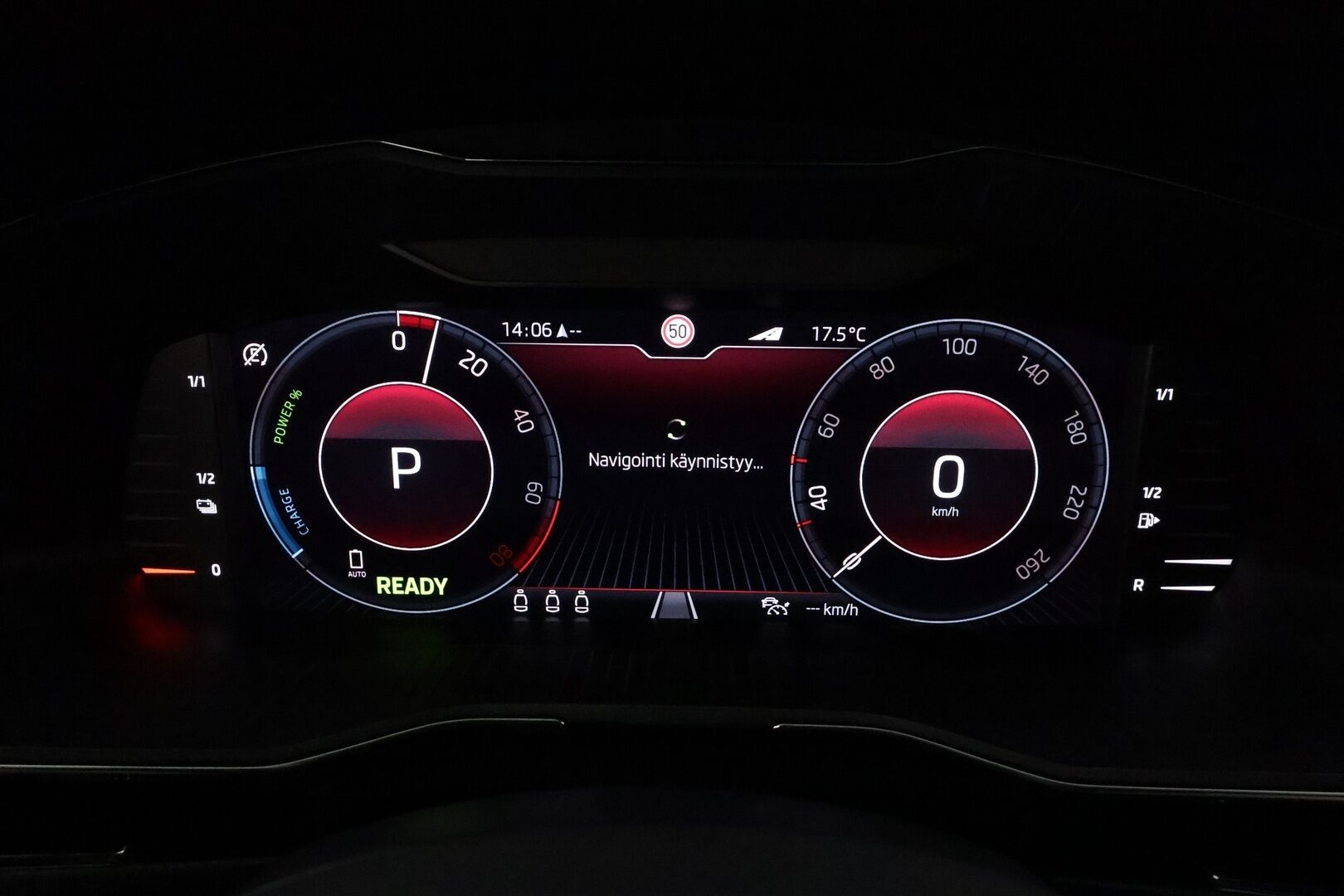Skoda Superb 2021 Combi 1,4TSI PHEV L&K iV DSG **Panorama / Canton / Koukku / ACC / Matrix-LED / 360° / Hierova&Ilmastoitu Muistipenkki** - Webasto / Suomi-auto / 2x Latauskaapelit / Kahdet Renkaat / **HUIPPU VARUSTEILLA**