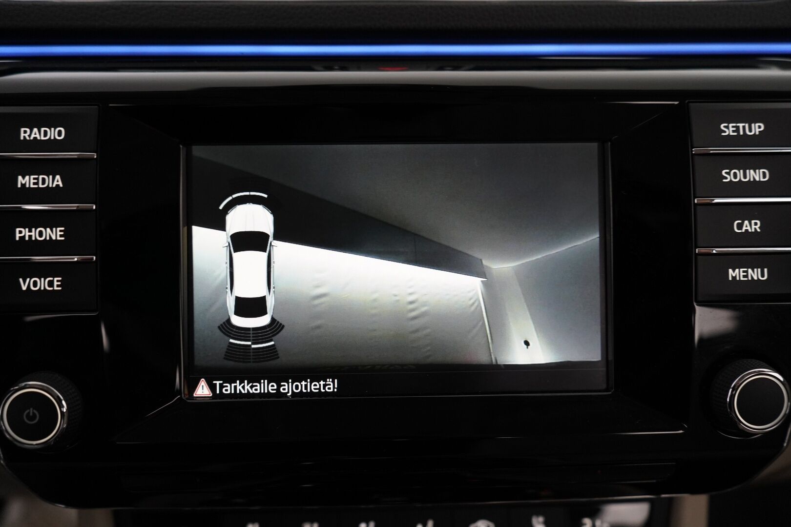 Skoda Superb 2016 2,0 TDI 190 4x4 L&K DSG Autom. *Ilmastoidut penkit muistilla / Webasto / ACC / Koukku / Kamera / Canton* - Kahdet renkaat vanteilla / Juuri katsastettu / L&K / Neliveto - HULLUT AVAJAISHULINAT KORKOTARJOUS 3,29 %