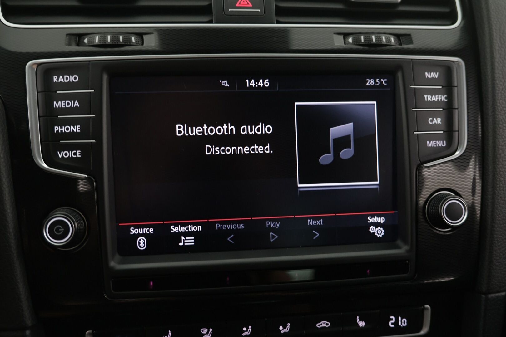 Volkswagen Golf 2015 GTE Plug-In Hybrid 150 kW (204 hv) DSG-automaatti - Adapt. Vak. / Kaistavahti / P. Tutkat / Discover Pro / Esilämmitys!
